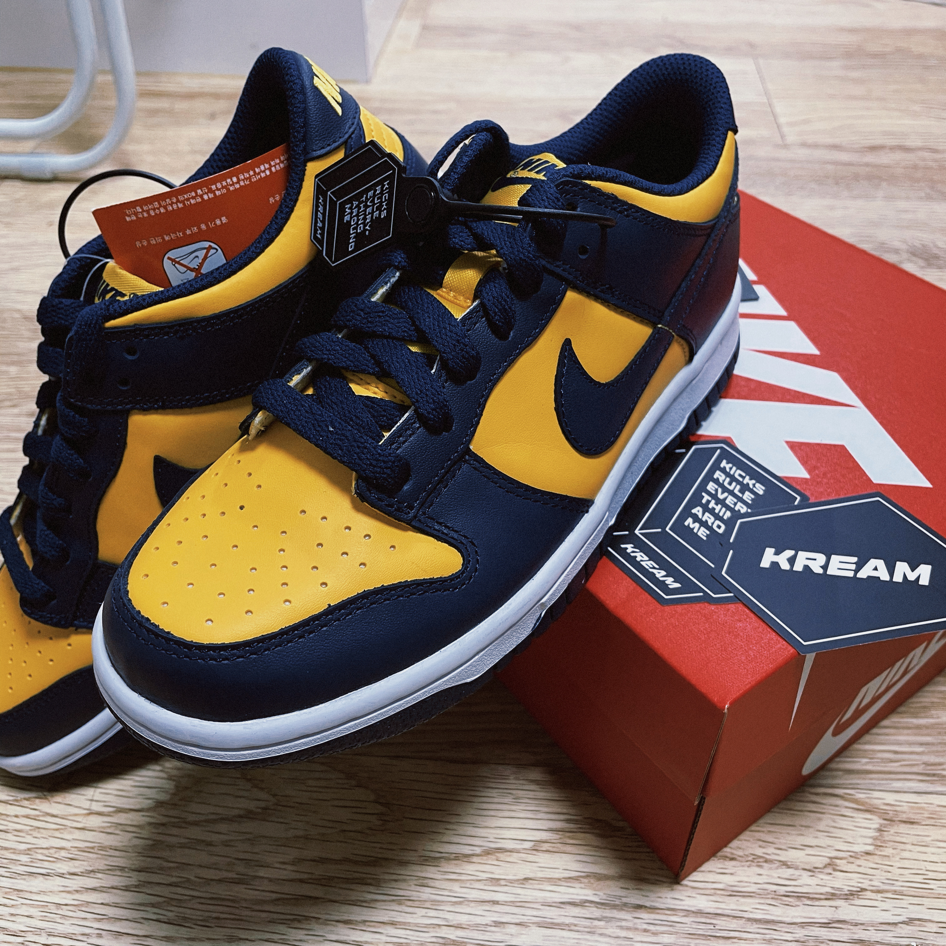 Nike Dunk Low Retro Varsity Maize 착용 스타일 - 2