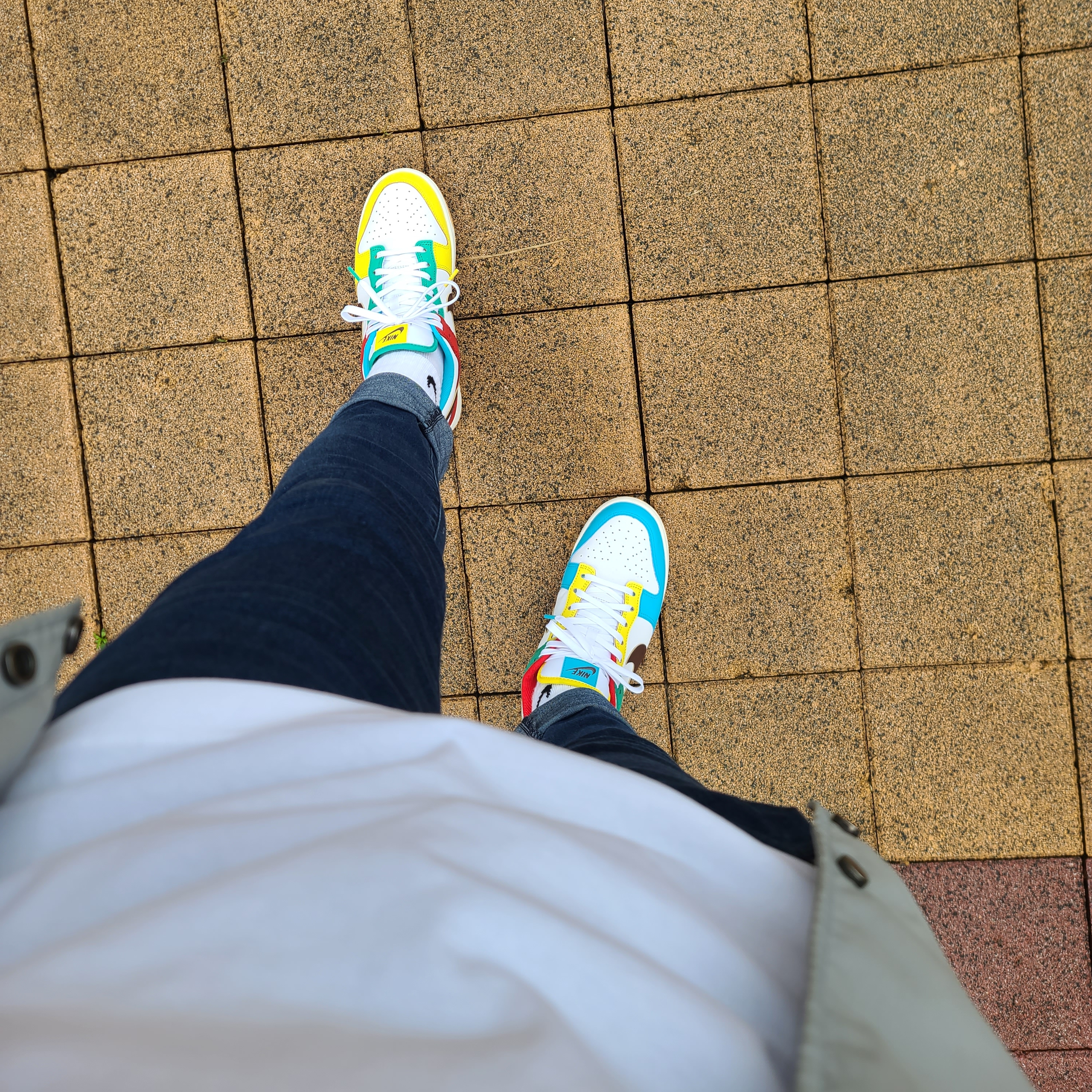 Nike Dunk Low SE Free.99 White 착용 스타일