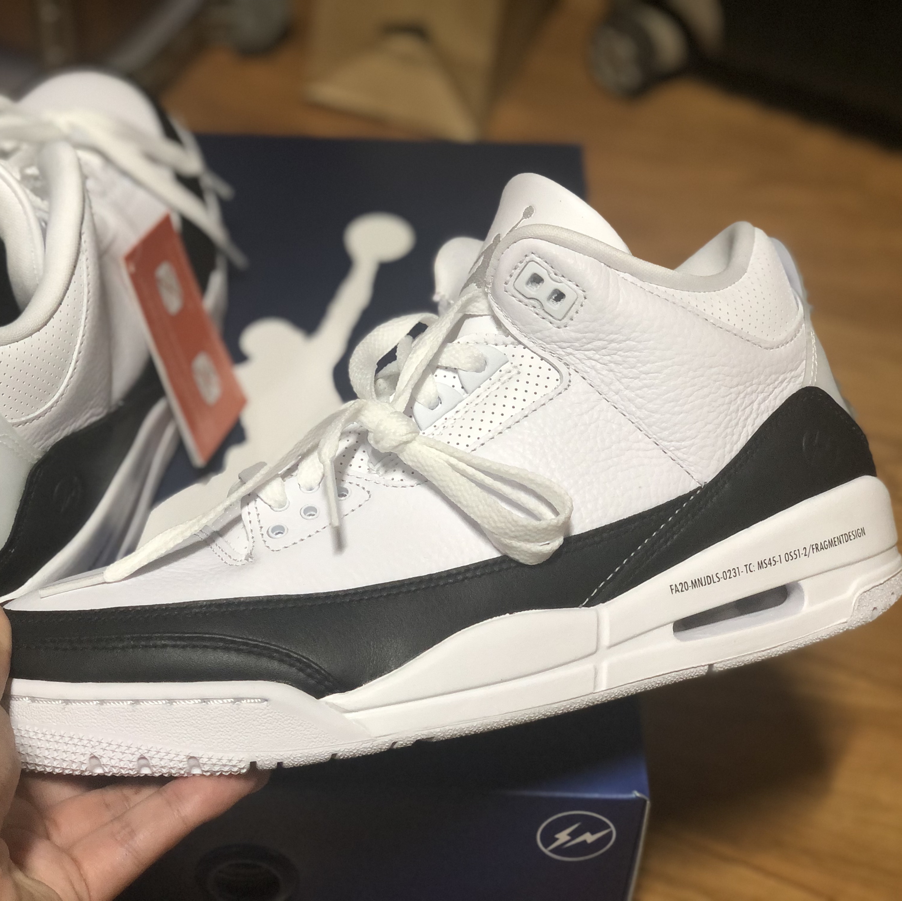 Jordan 3 x Fragment Retro SP White Black 착용 스타일