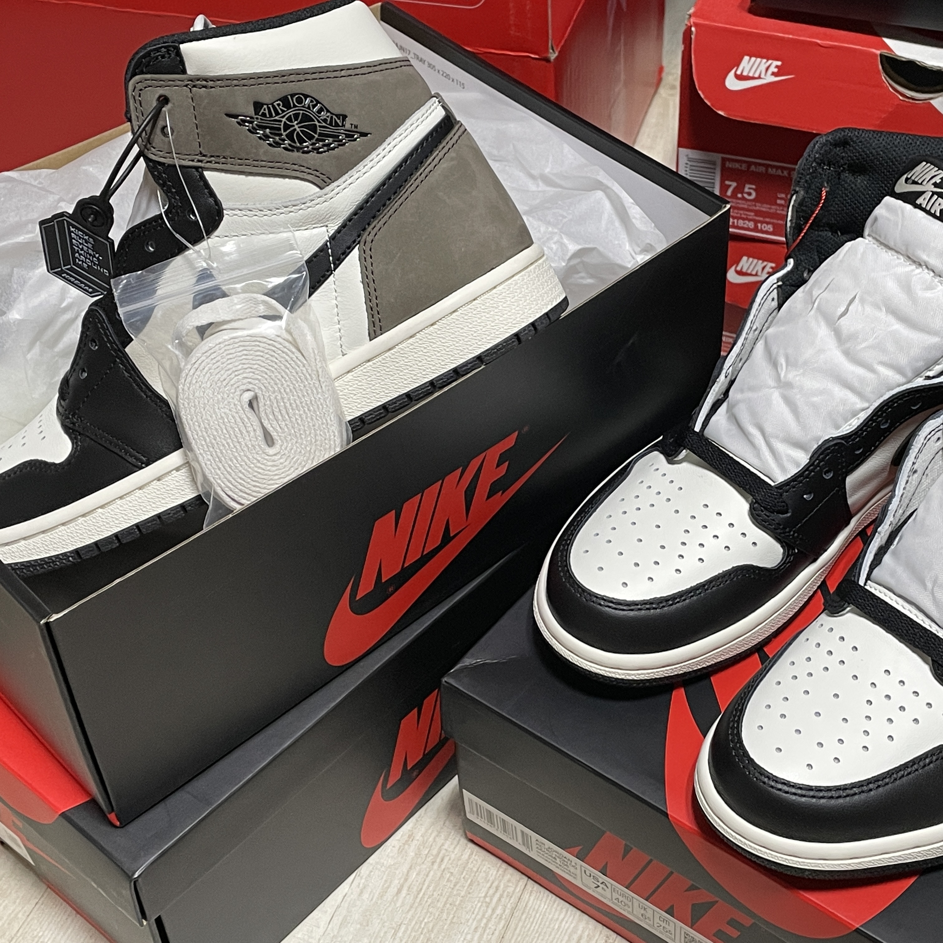 Jordan 1 Retro High OG Black Mocha, (GS) Jordan 1 Retro High OG Black Mocha 착용 스타일