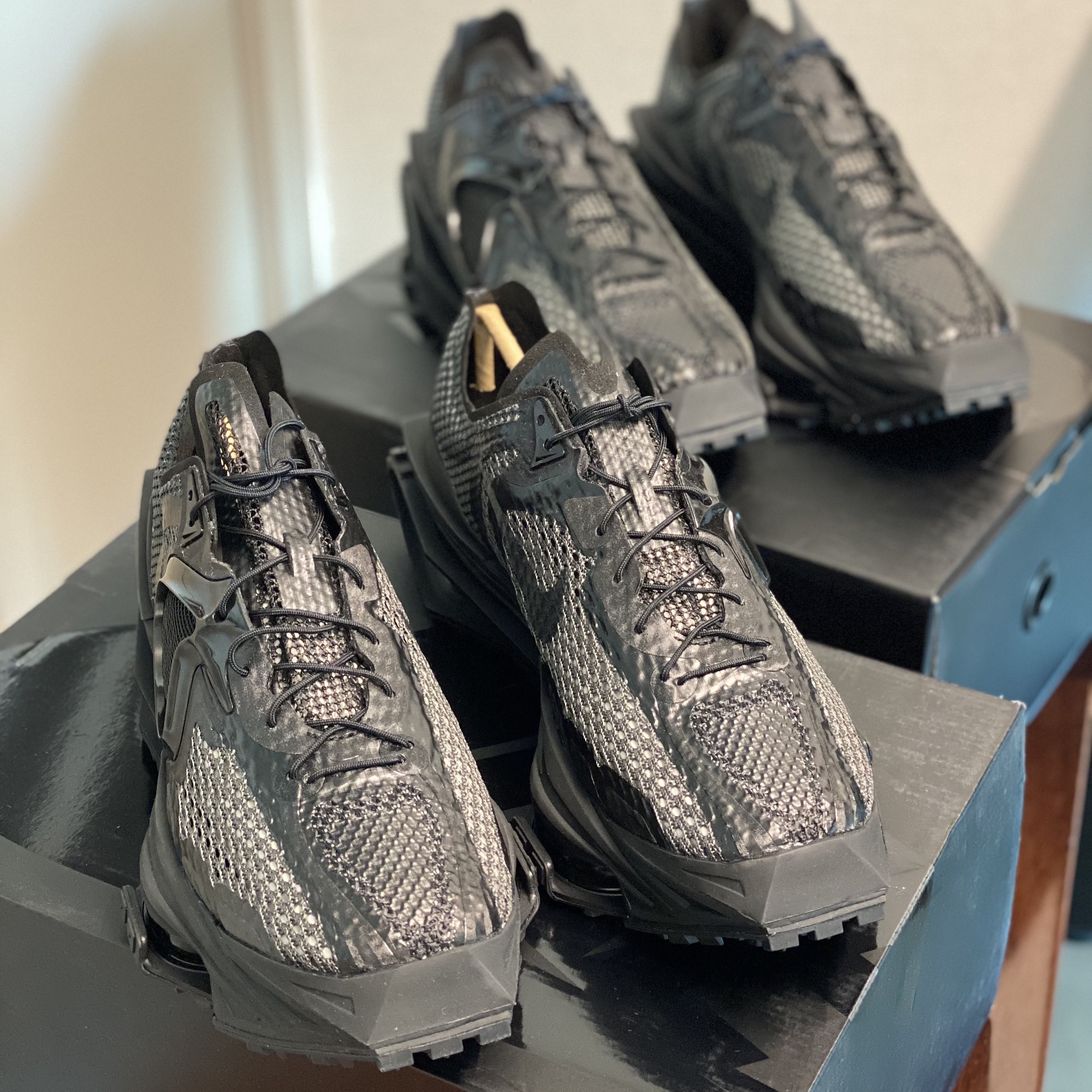 Nike x Matthew M Williams Zoom 004 Triple Black, Nike x Matthew M Williams Zoom 004 Stone 착용 스타일 - 1