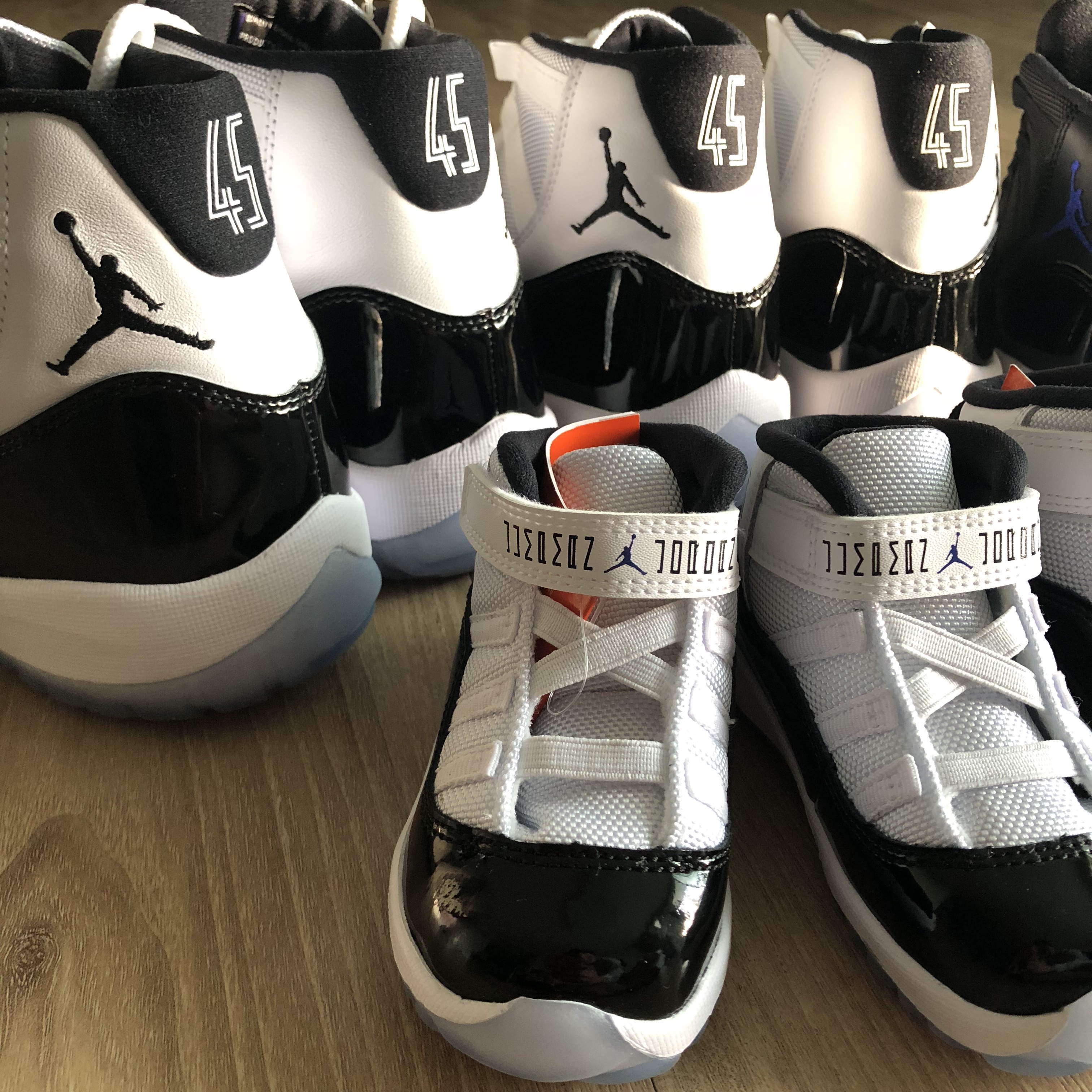 Jordan 11 Retro Concord 2018 착용 스타일 - 1