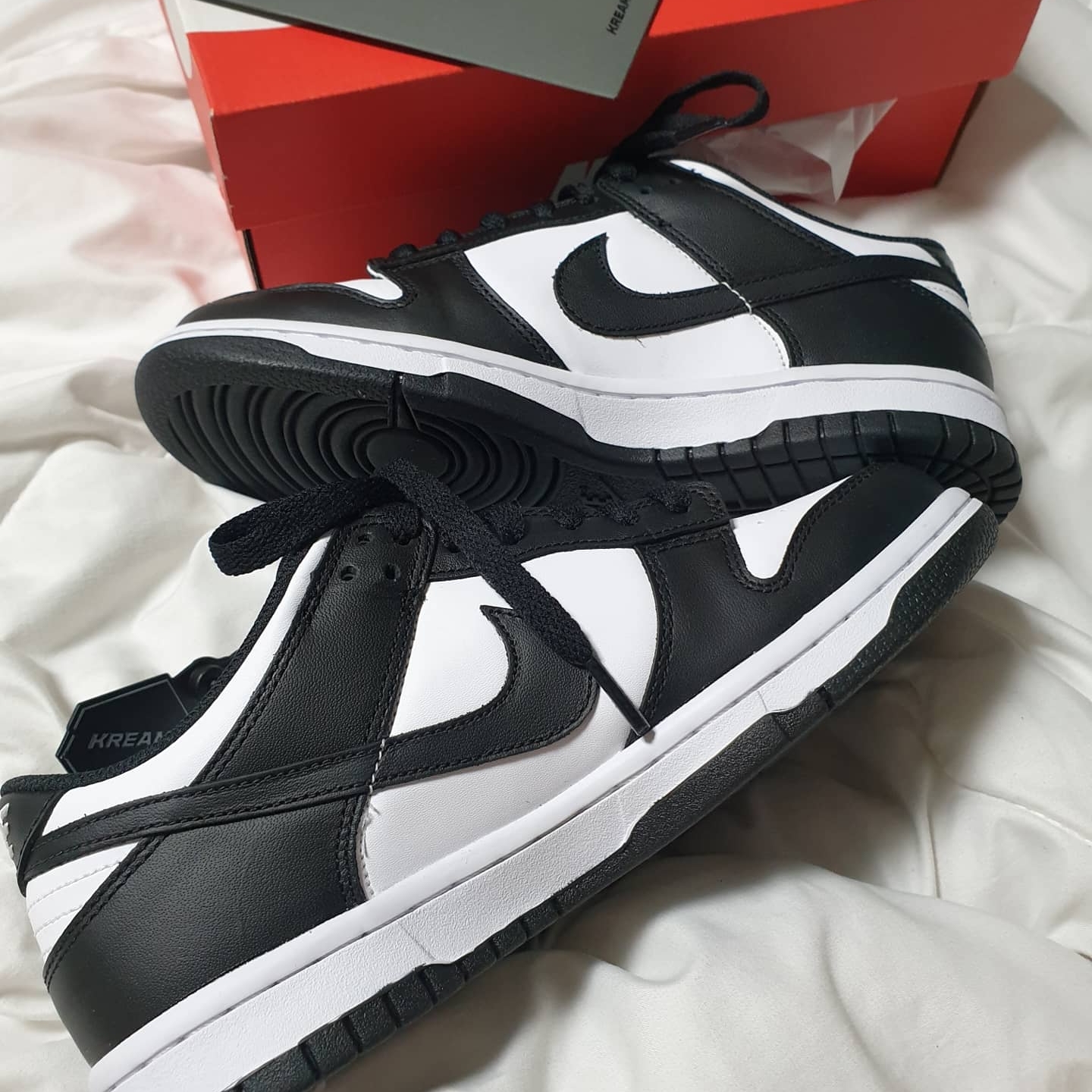 (GS) Nike Dunk Low Black 착용 스타일 - 5