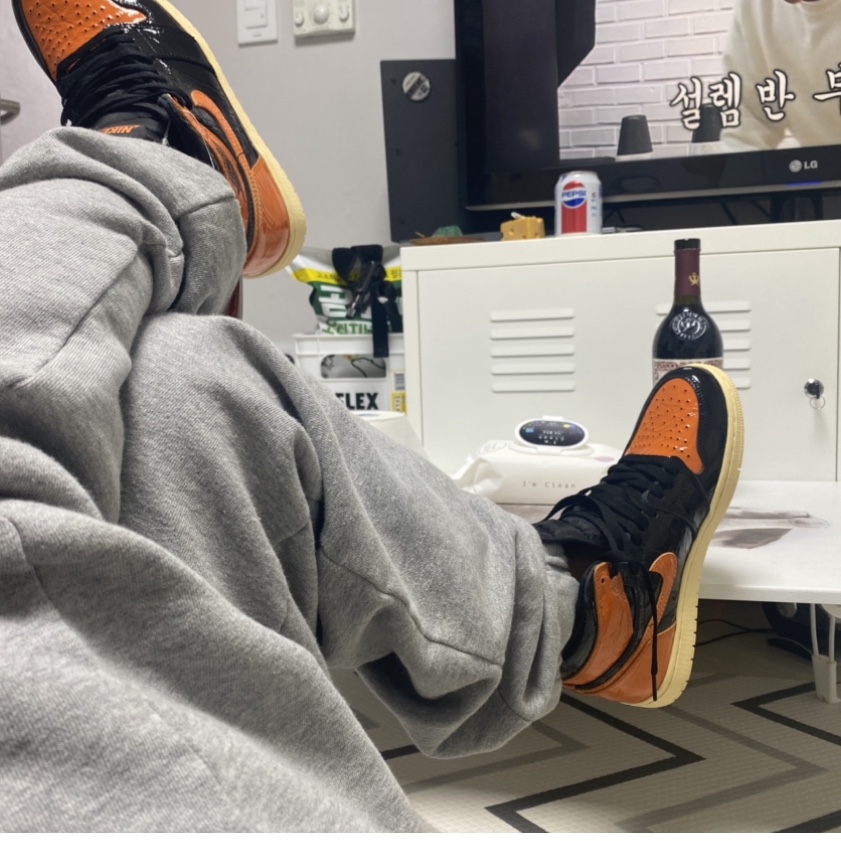 Jordan 1 Retro High Shattered Backboard 3.0 착용 스타일 - 1