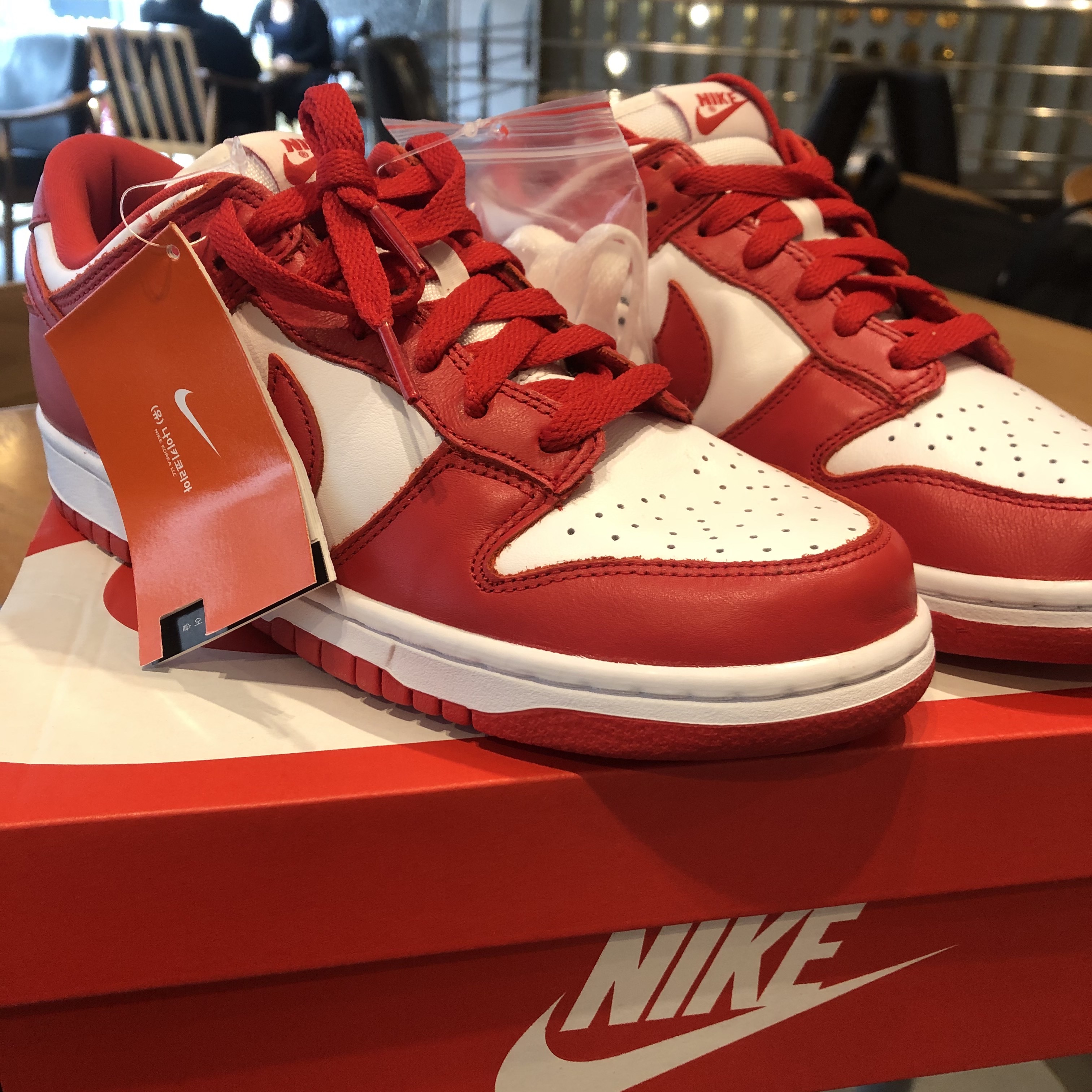 Nike Dunk Low SP University Red 2020, Nike Dunk Low SP Syracuse 2020 착용 스타일 - 3