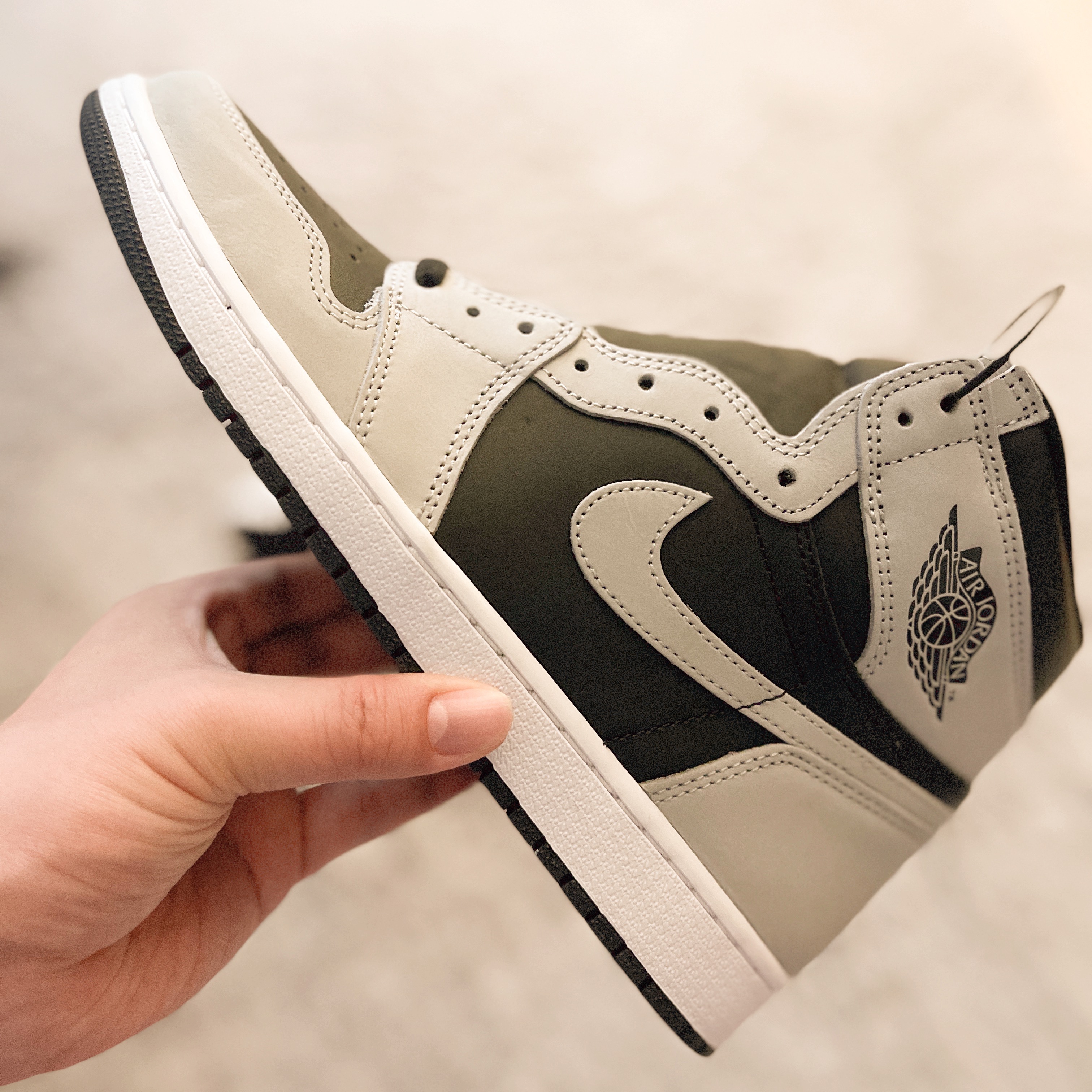 Jordan 1 Retro High OG Shadow 2.0 착용 스타일 - 2