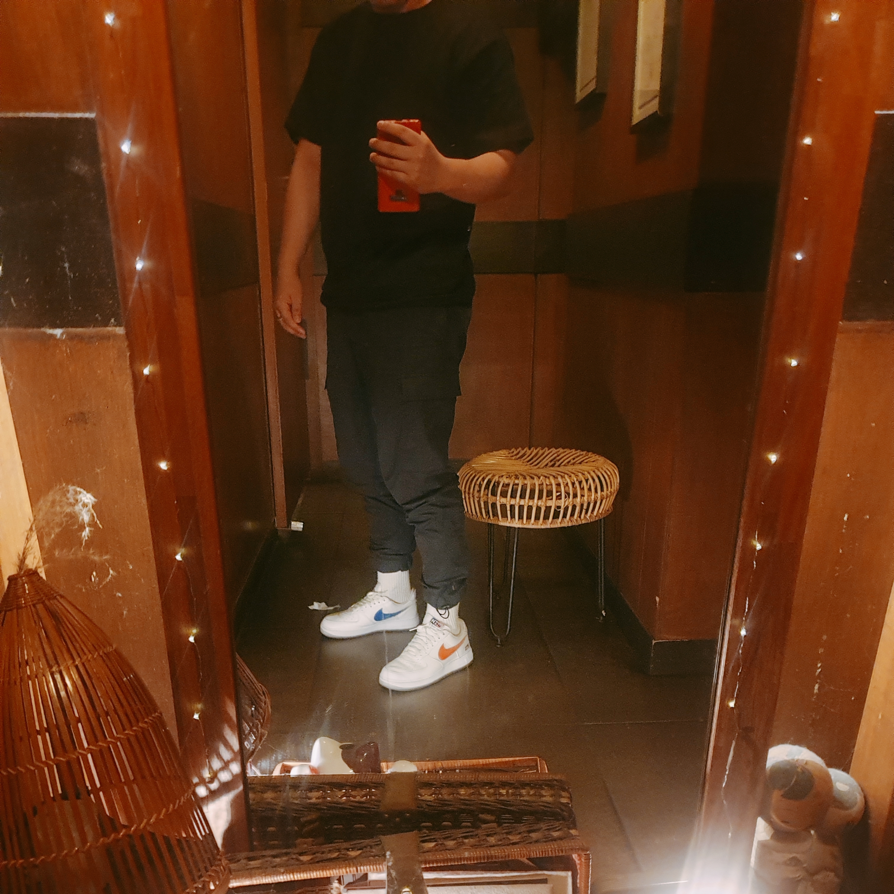 Nike x Kith Air Force 1 Low NYC White 착용 스타일