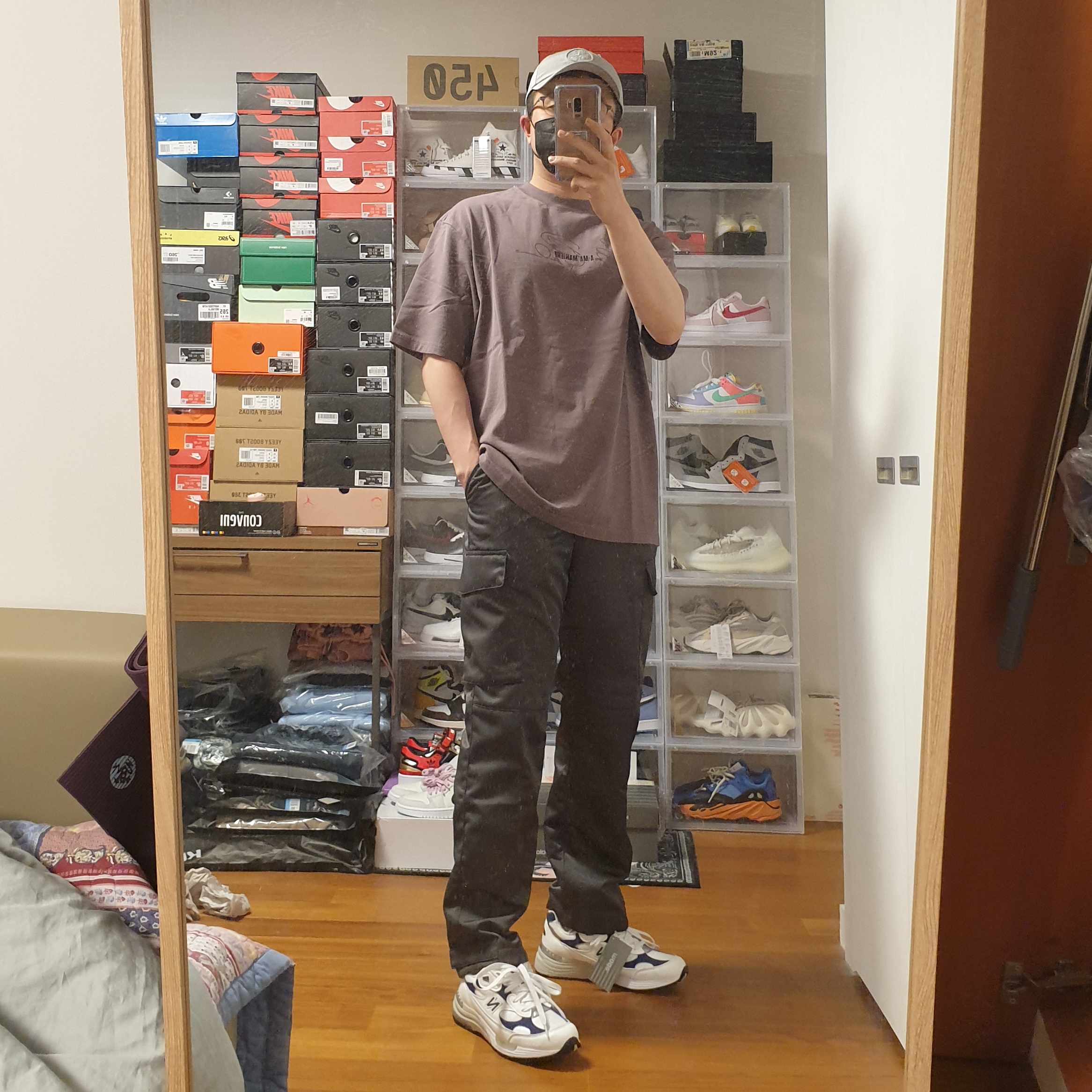 Jordan x A Ma Maniere Woven Cargo Pants Midnight Fog - Asia, Jordan x A Ma Maniere T-Shirt Violet Ore - US/EU 착용 스타일 - 1