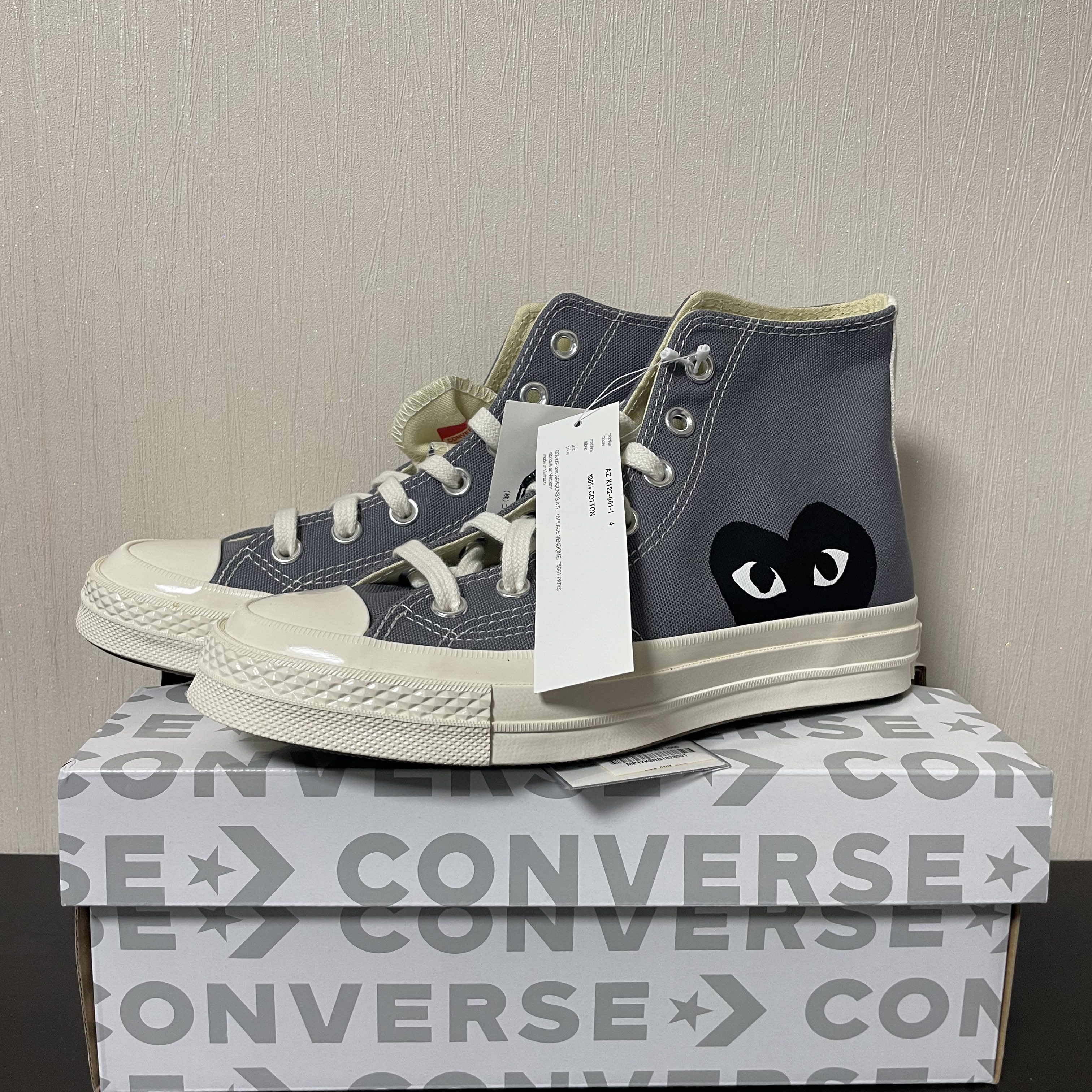 Converse x Play Comme des Garcons Chuck 70 Hi Steel Gray 착용 스타일