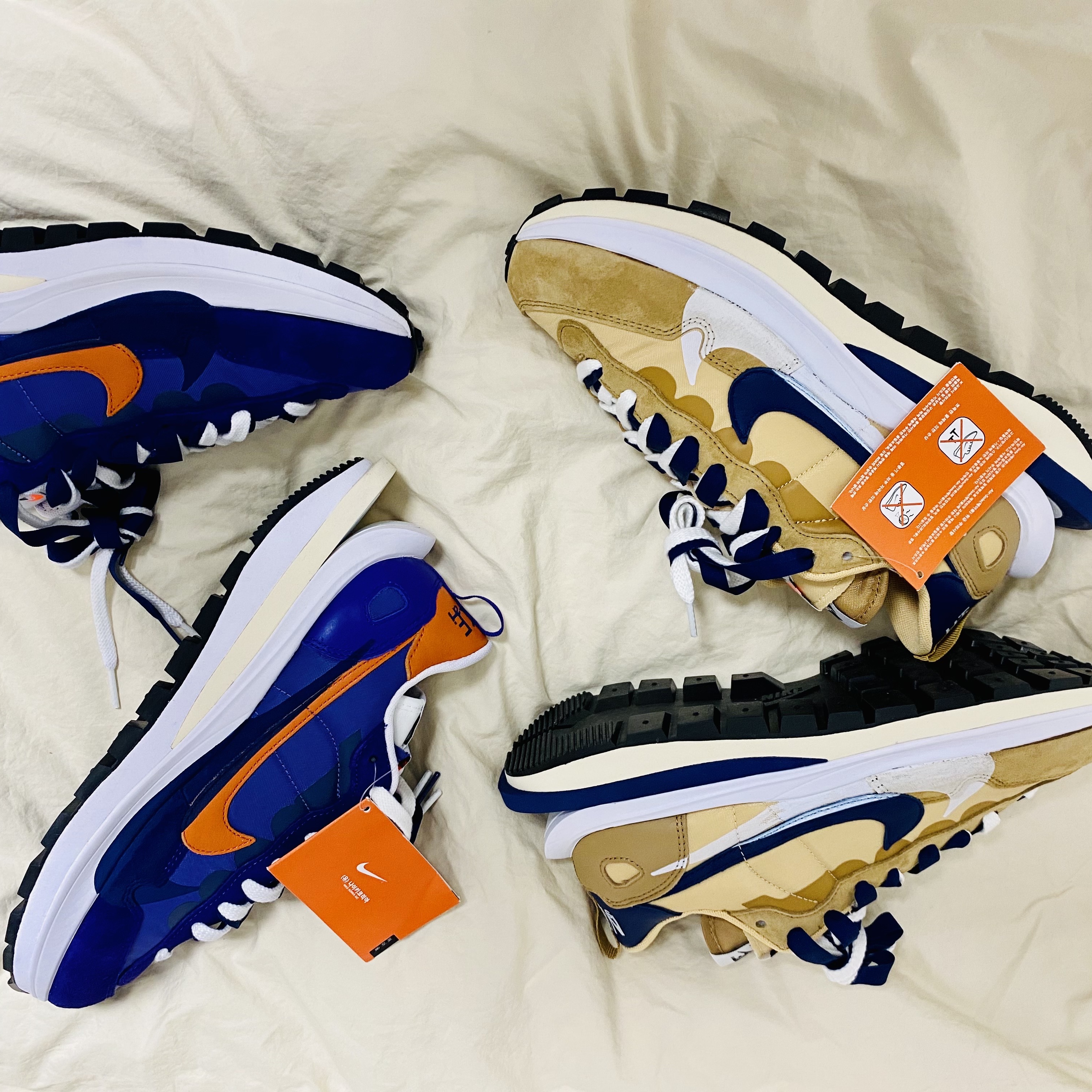 Nike x Sacai VaporWaffle Sesame and Blue Void, Nike x Sacai VaporWaffle Dark Iris 착용 스타일