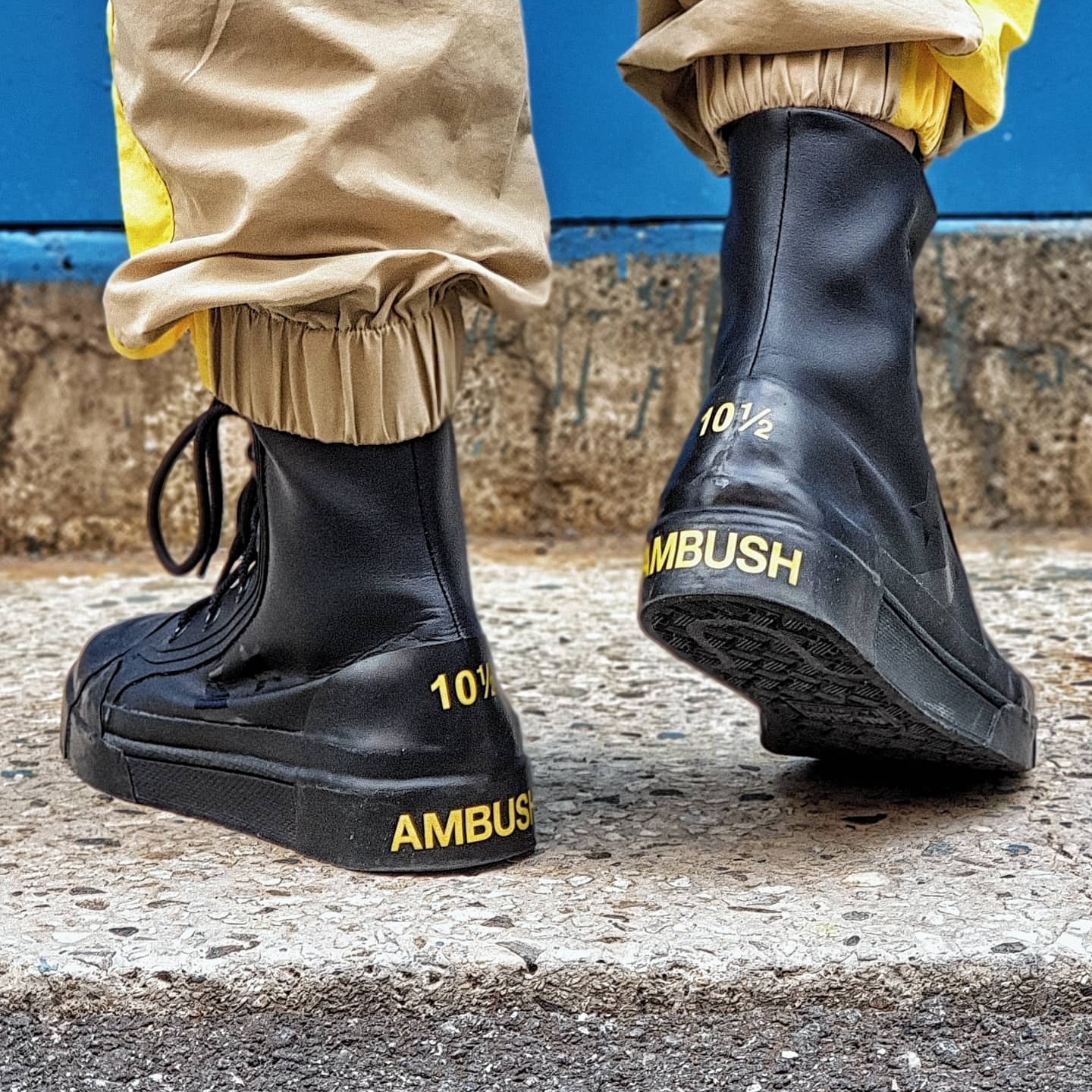 Converse x Ambush Pro Leather Hi Black 착용 스타일 - 3