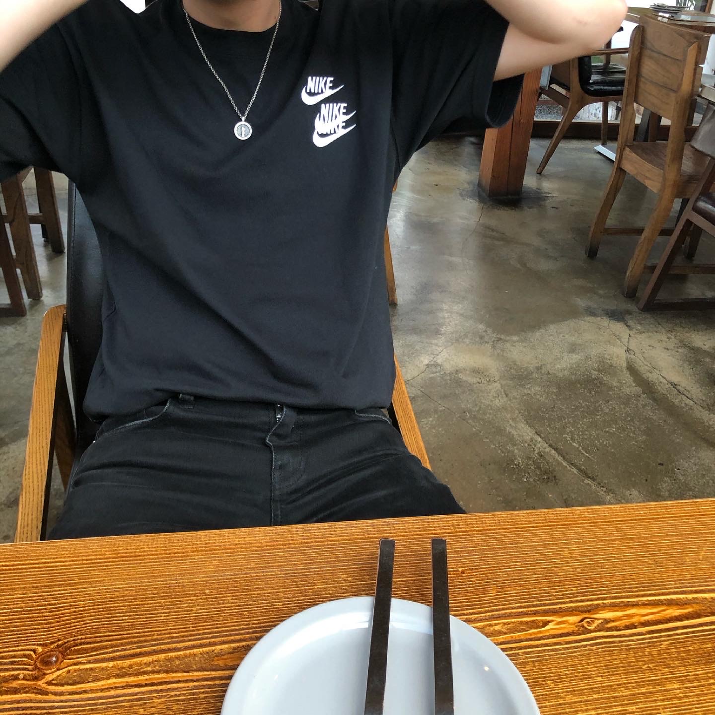 Nike x Sacai VaporWaffle Tour Yellow & Gorge Green Sail, Nike World Tour Crewneck Black - Asia 착용 스타일 - 2