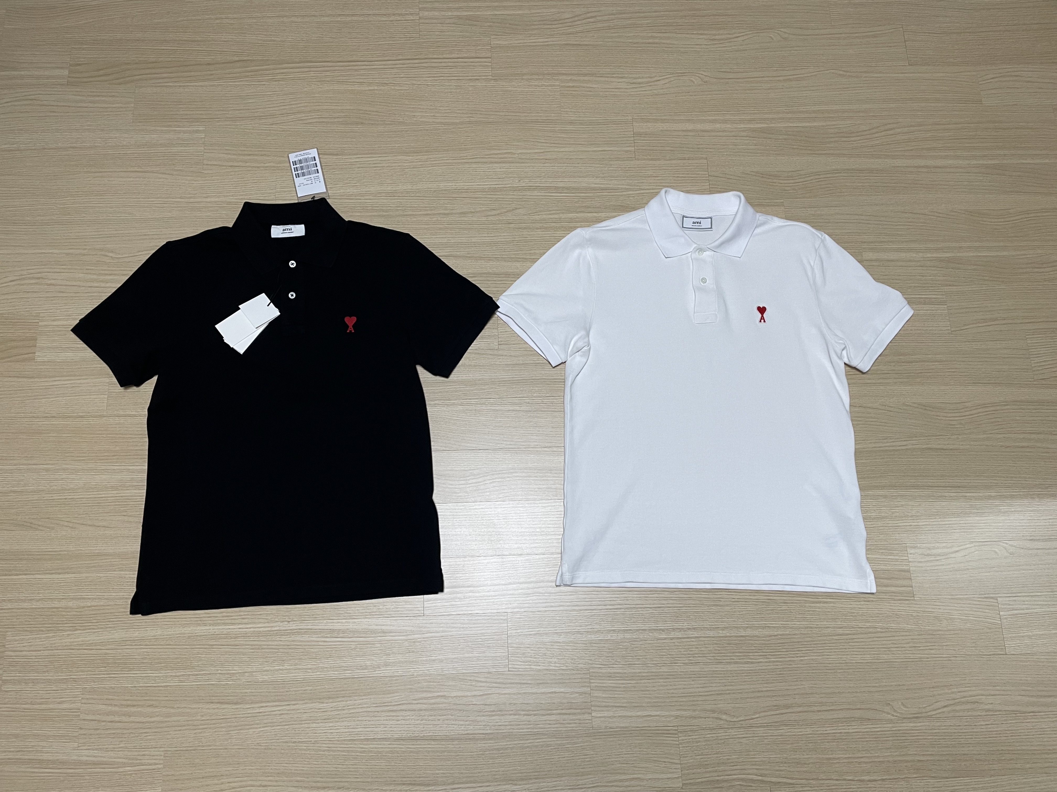 AMI de Coeur Polo Shirt Black, AMI de Coeur Polo Shirt White Blanc 착용 스타일