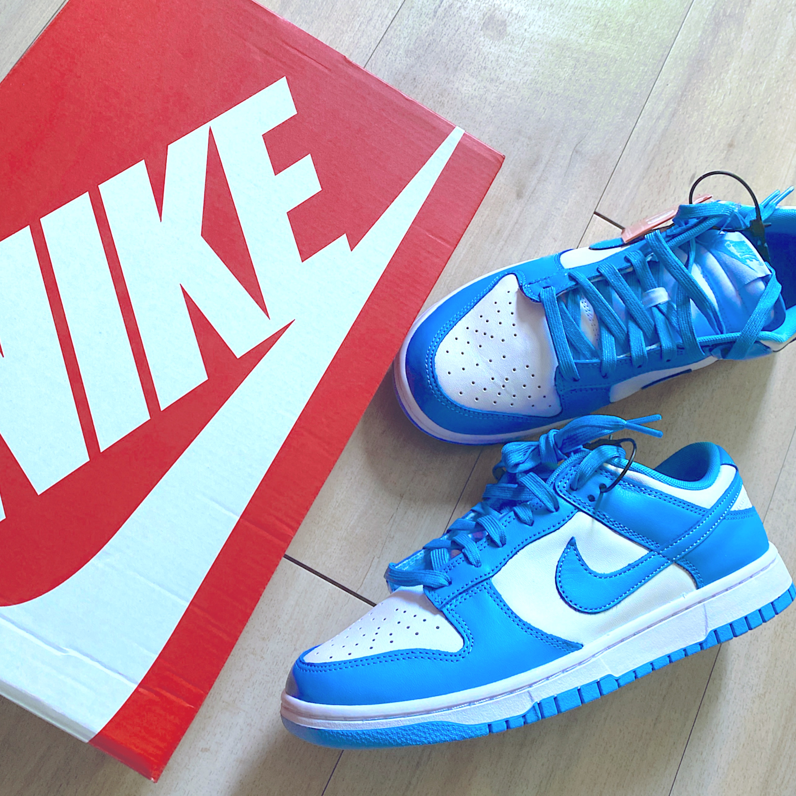 Nike Dunk Low Retro University Blue 착용 스타일 - 2