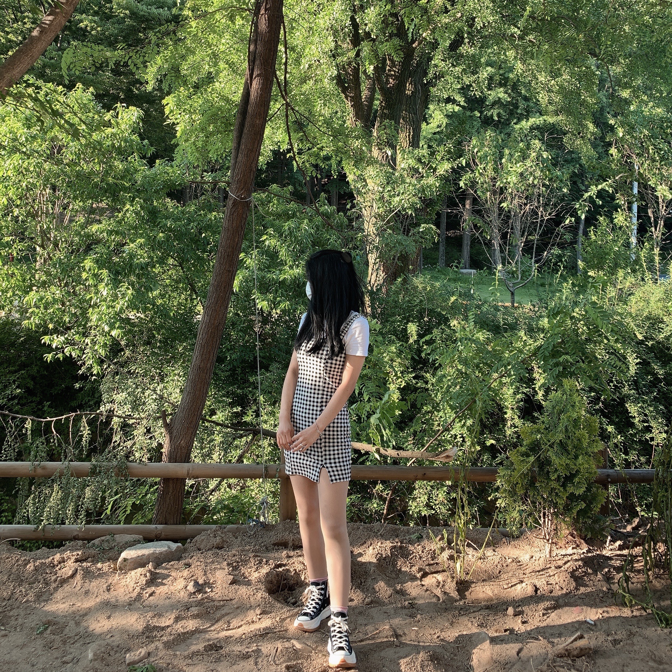 Converse x JW Anderson Run Star Hike Hi Black 착용 스타일