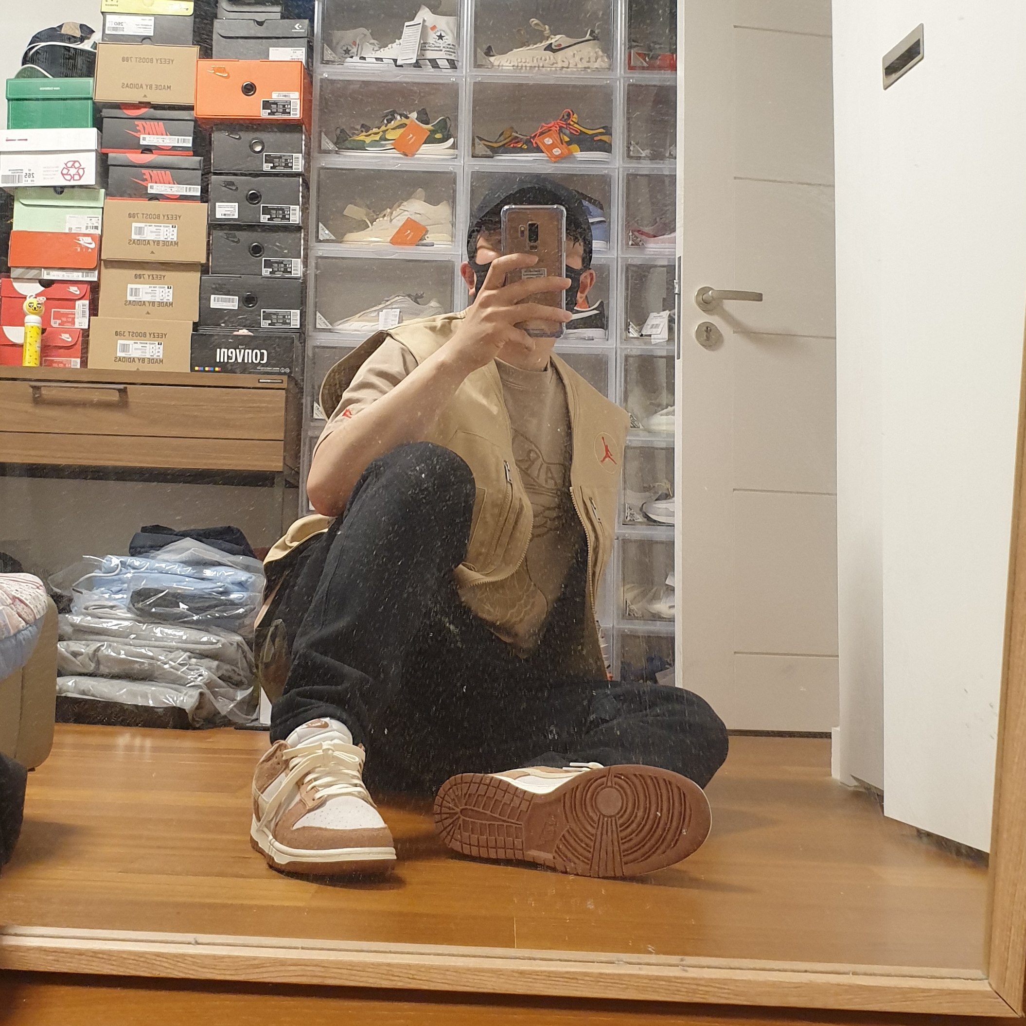 Jordan x Travis Scott S/S Top - Asia, Jordan x Travis Scott Utility Vest - Asia 착용 스타일 - 3
