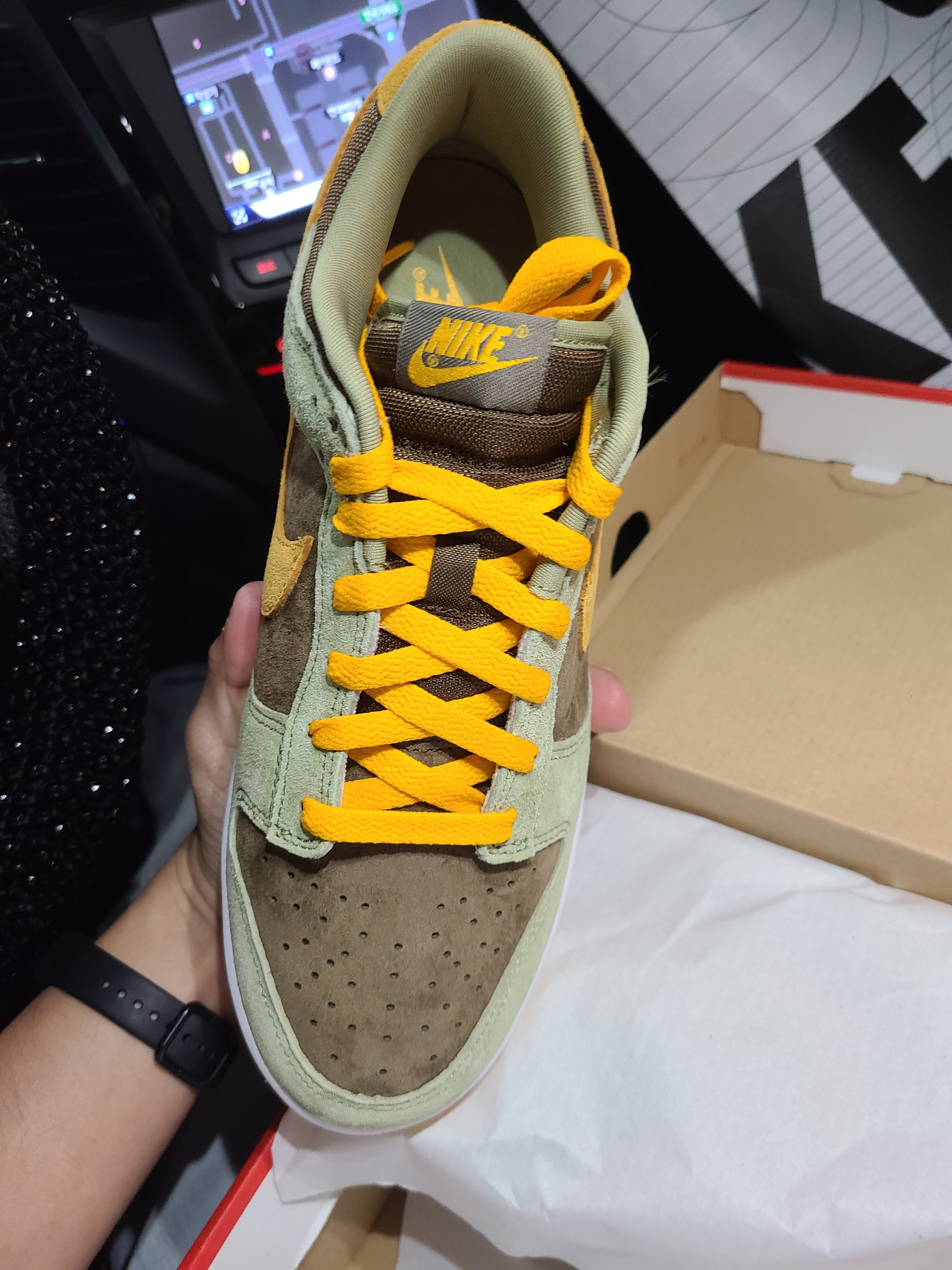 Nike Dunk Low SE Dusty Olive, Nike Dunk Low SP Plum 2020 착용 스타일 - 3