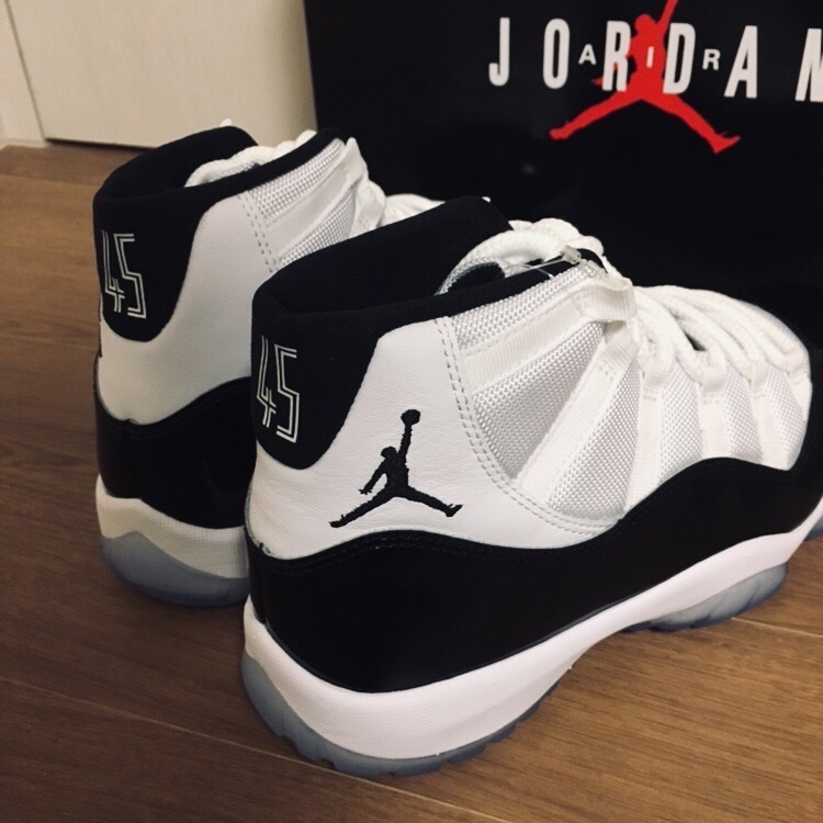 Jordan 11 Retro Concord 2018 착용 스타일 - 3