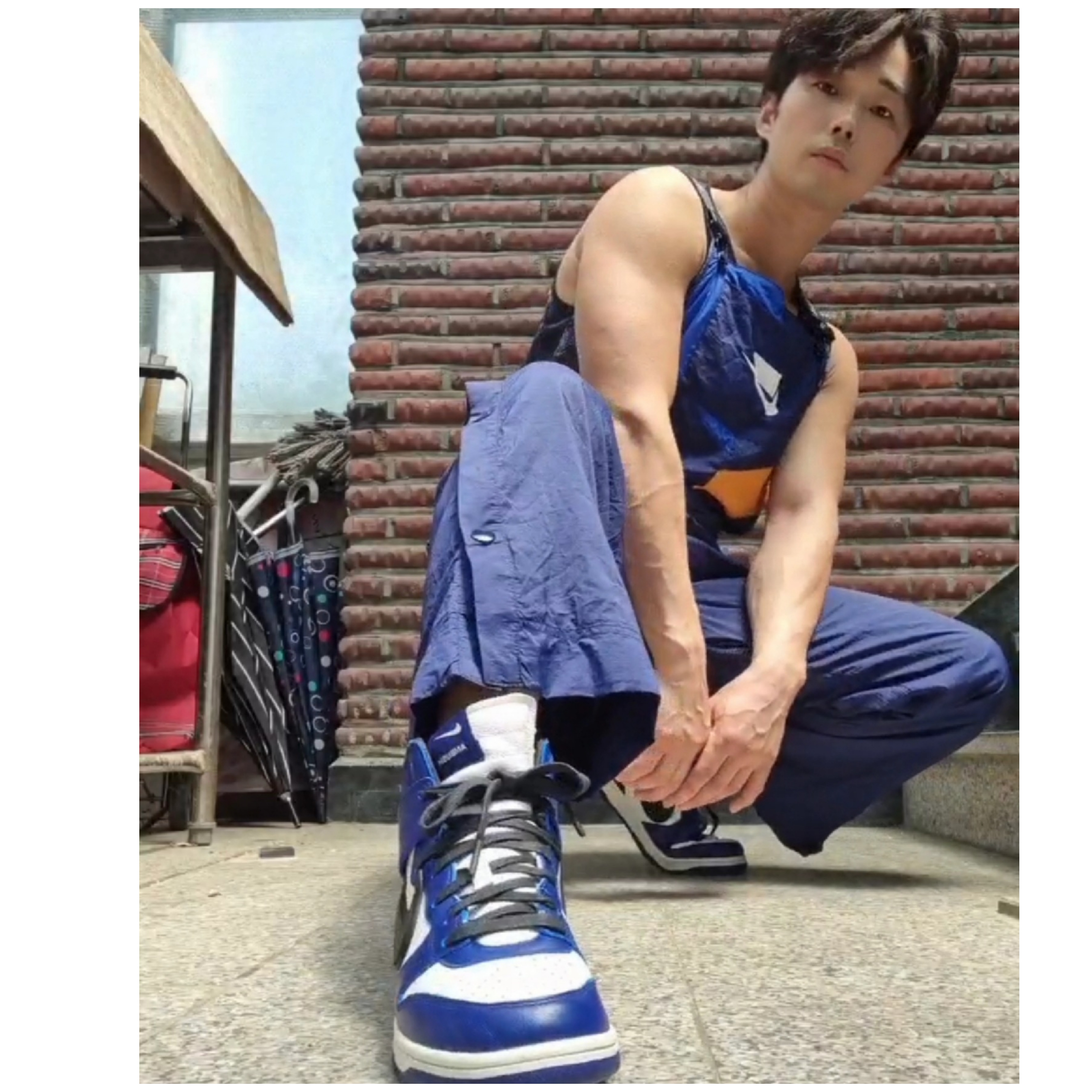 Nike x Ambush Dunk High Deep Royal Blue 착용 스타일 - 2