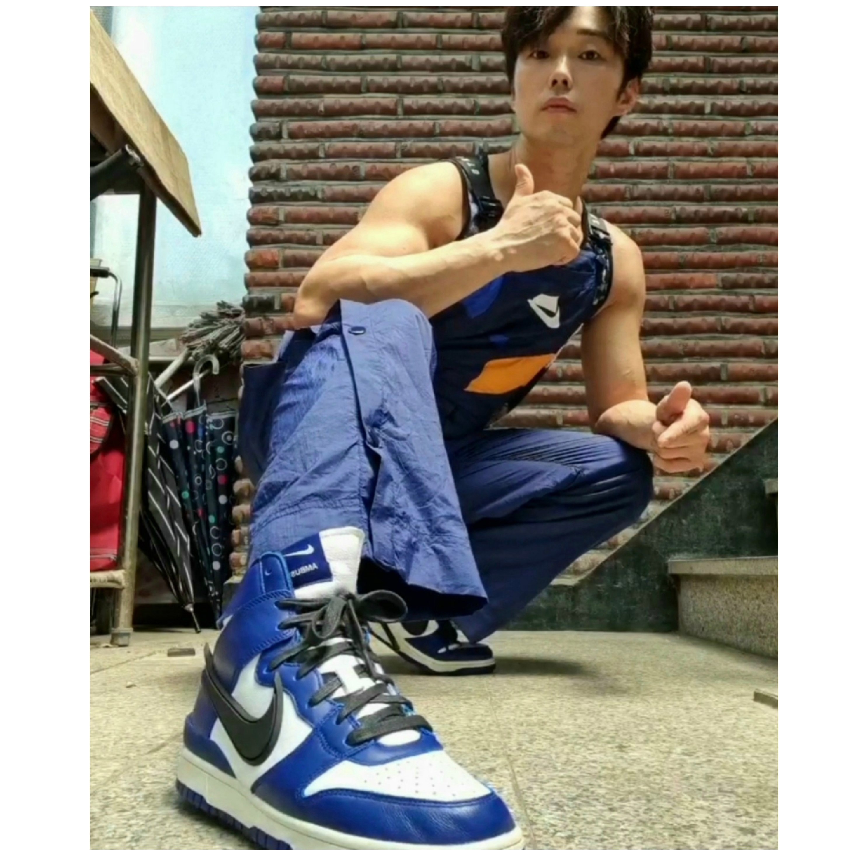 Nike x Ambush Dunk High Deep Royal Blue 착용 스타일 - 1