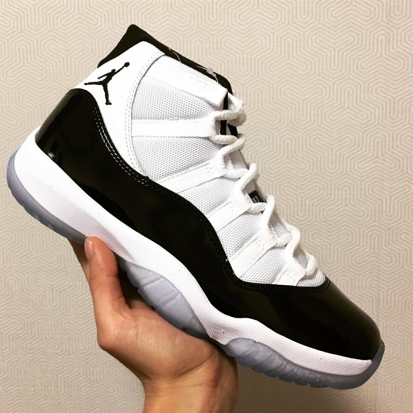 Jordan 11 Retro Concord 2018 착용 스타일 - 1