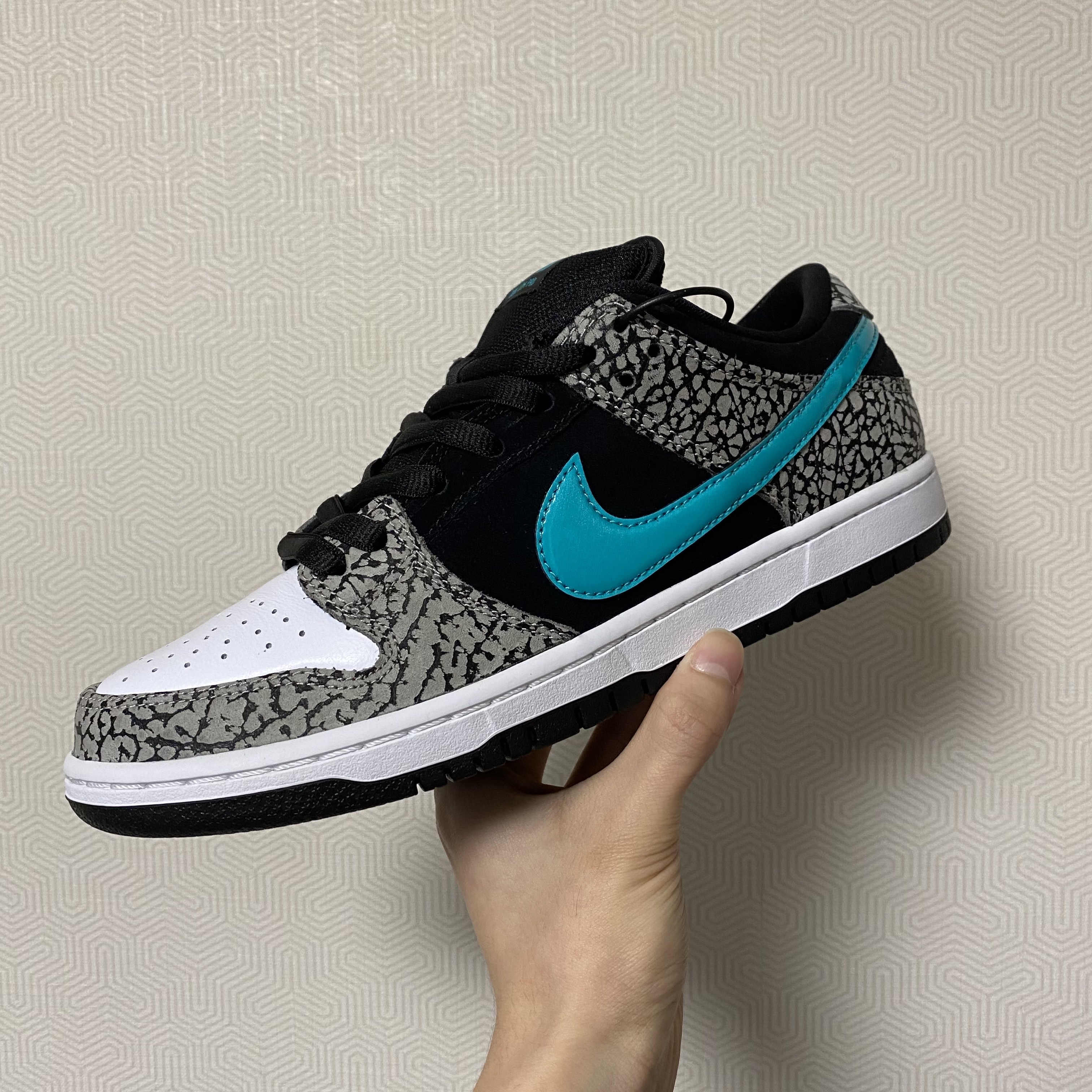 Nike SB Dunk Low Pro Clear Jade 착용 스타일 - 3