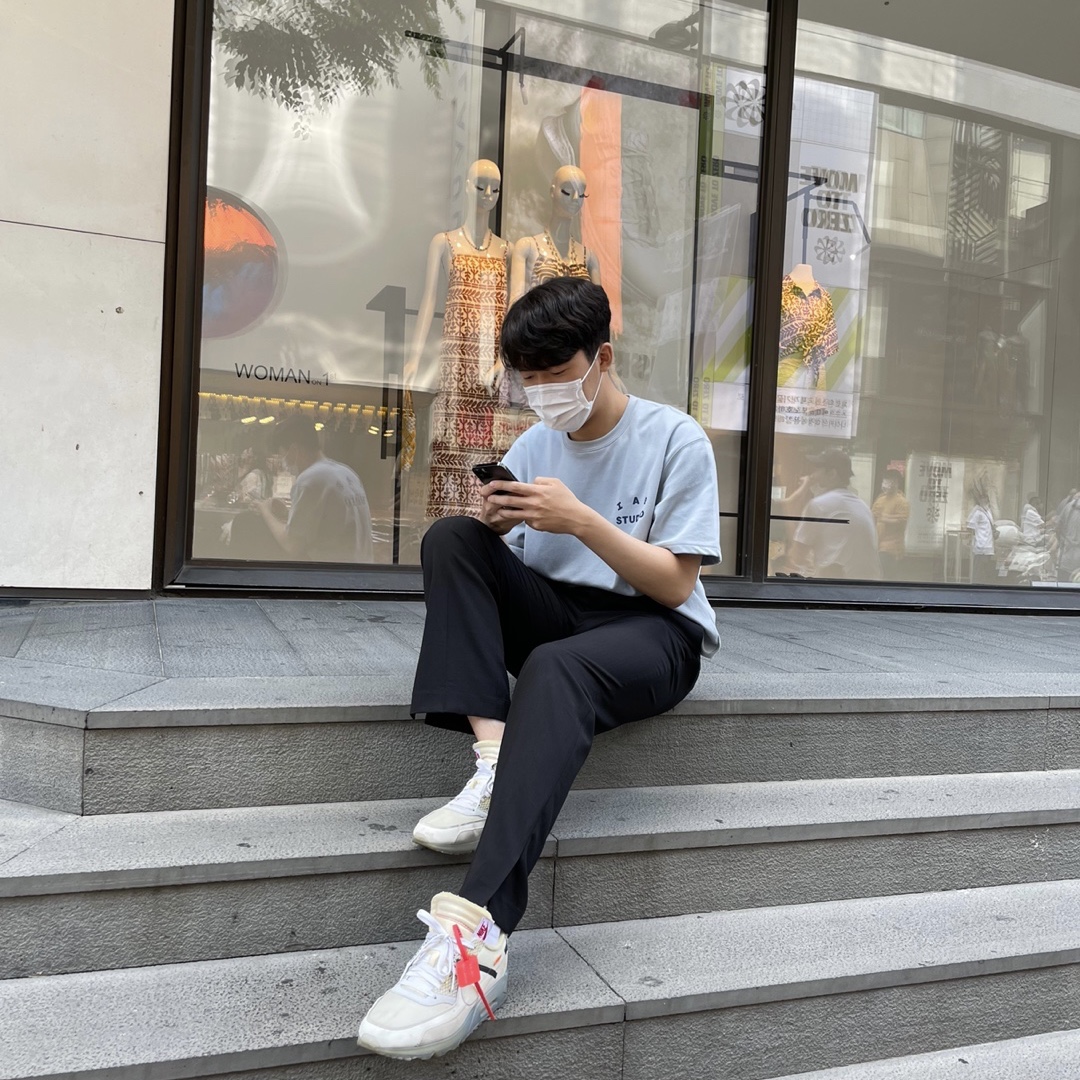 Nike x Off-White Air Max 90 The Ten, IAB Studio T-Shirt Ash Blue - 21SS 착용 스타일 - 1