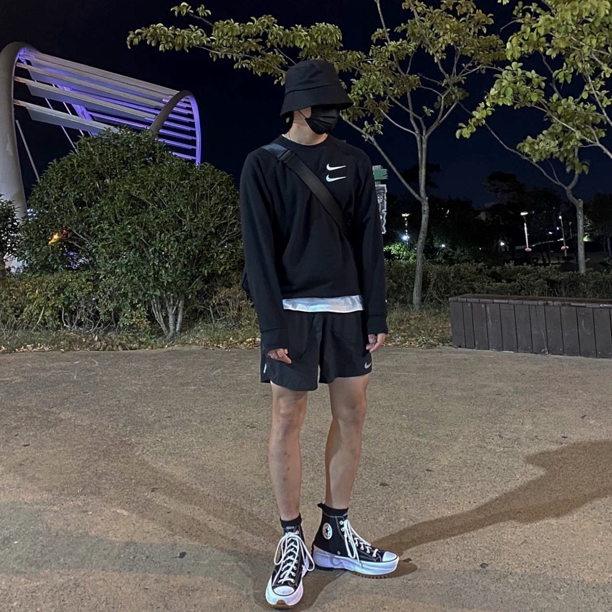 Converse Run Star Hike Hi Black White Gum 착용 스타일