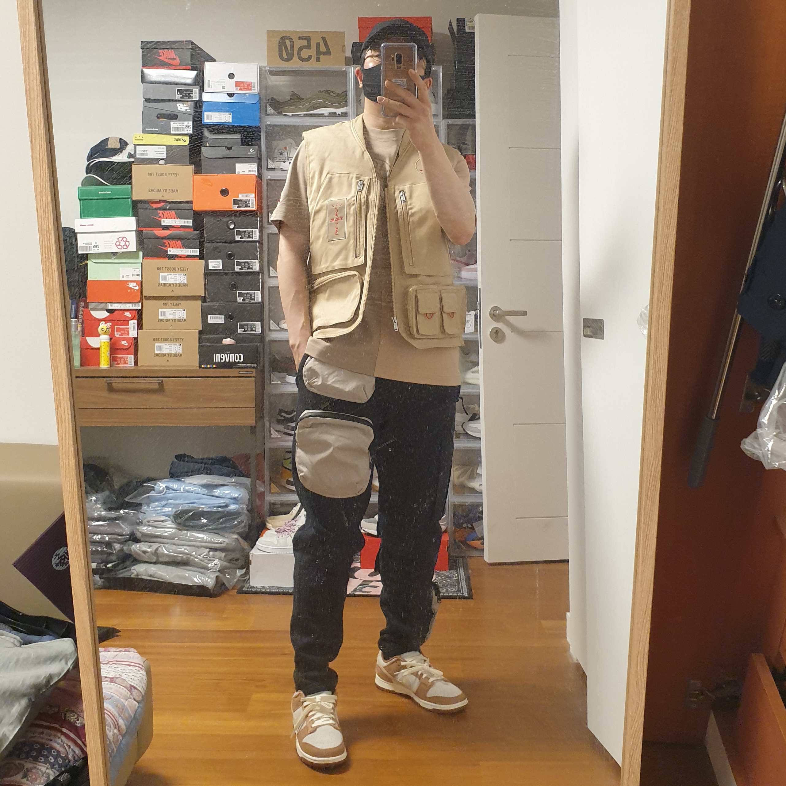 Jordan x Travis Scott S/S Top - Asia, Jordan x Travis Scott Utility Vest - Asia 착용 스타일 - 1