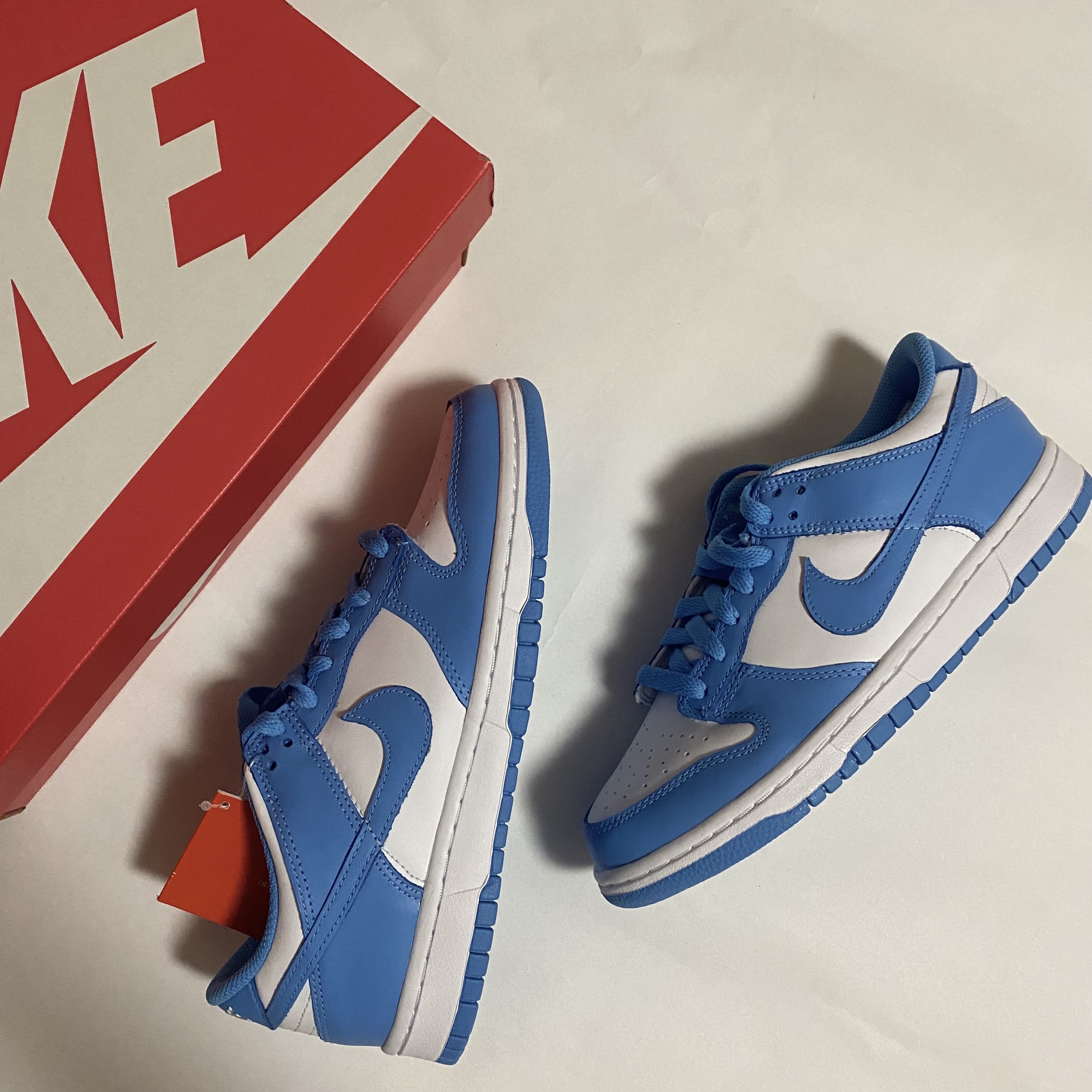 Nike Dunk Low Retro University Blue, (GS) Nike Dunk Low University Blue 착용 스타일