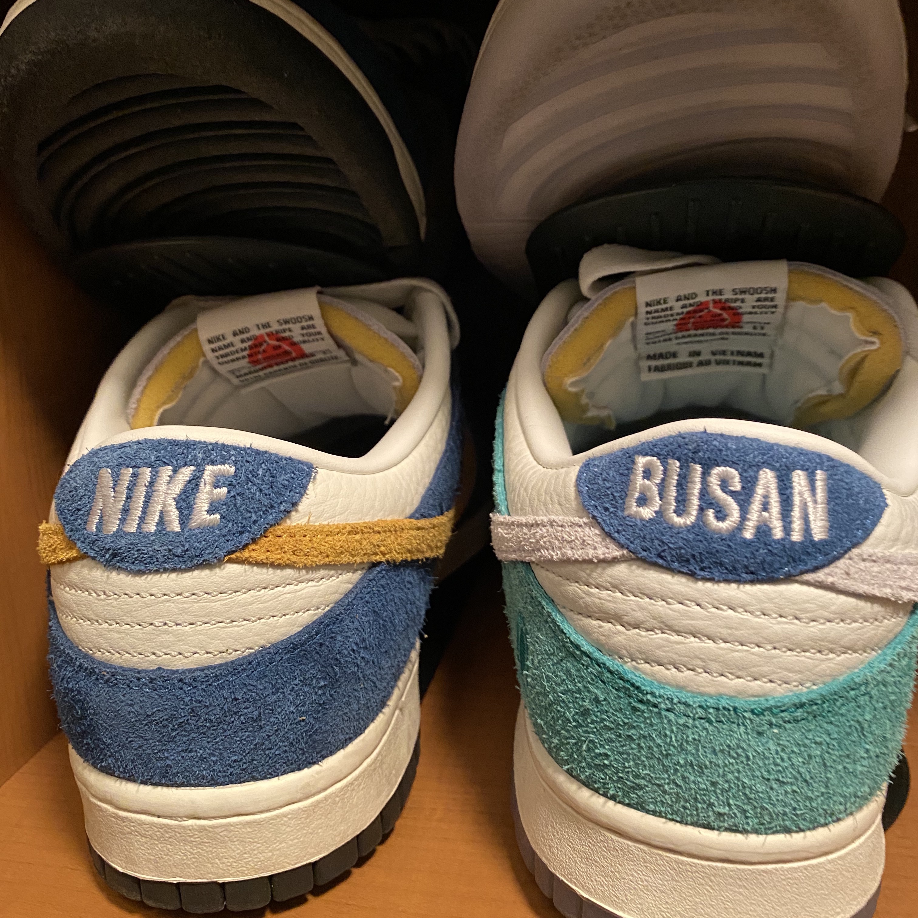 Nike x Kasina Dunk Low 80's Bus, Nike x Kasina Dunk Low Road Sign - Kasina Exclusive 착용 스타일