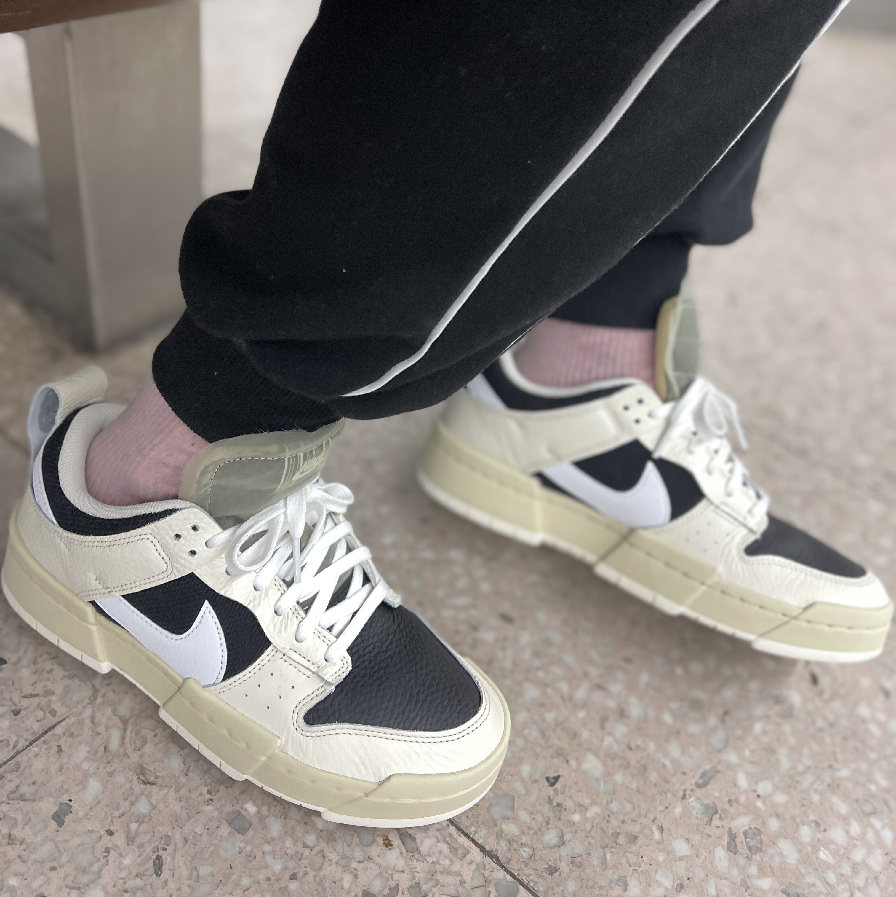 (W) Nike Dunk Low Disrupt Pale Ivory 착용 스타일 - 3