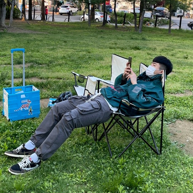 Nike x Cactus Plant Flea Market Anorak Teal, Jordan 1 x Travis Scott Retro Low OG SP Mocha 착용 스타일