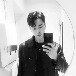 KREAM 프로필 이미지