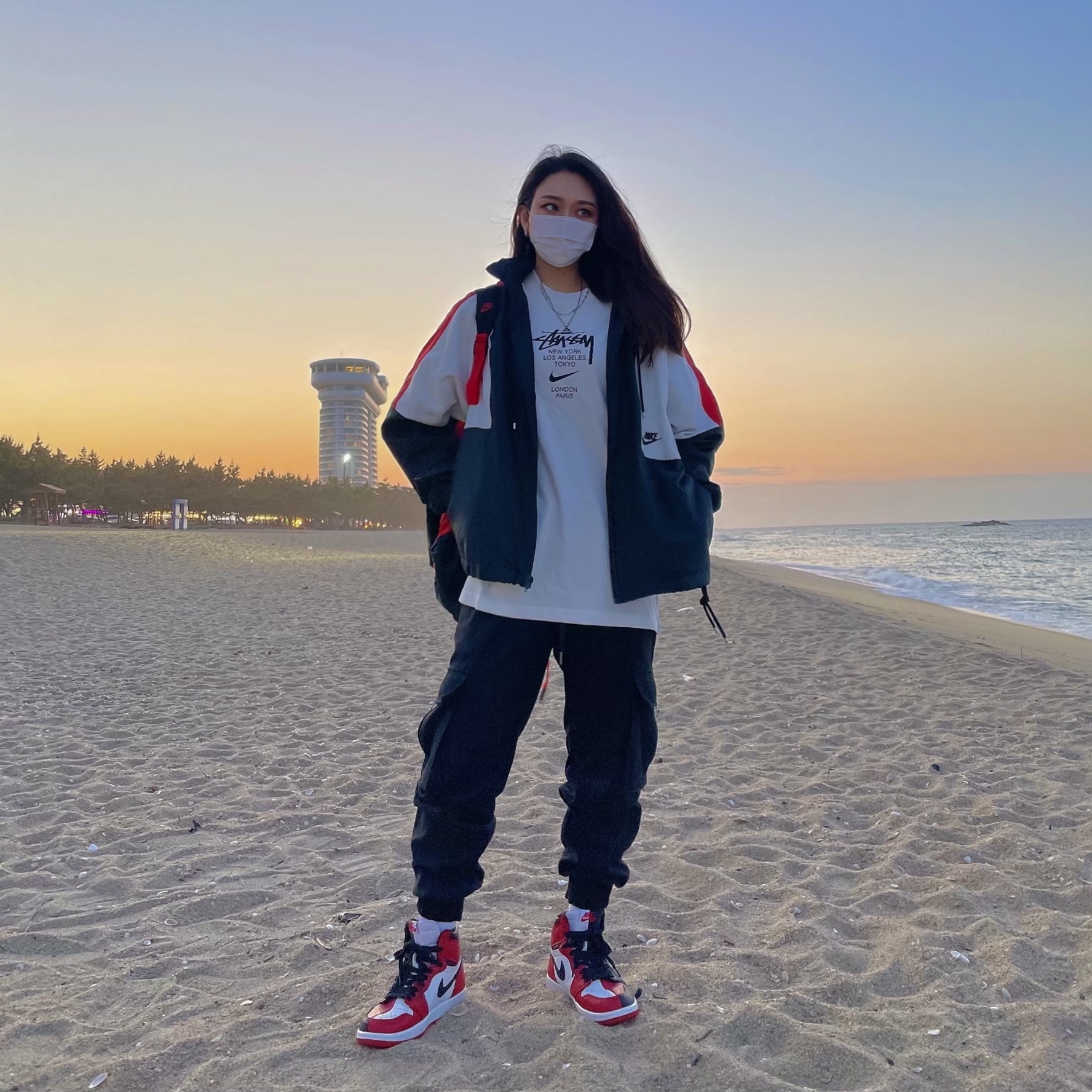 Jordan 1 Retro High Homage To Home (Non-Numbered), Nike x Stussy WT T-Shirt White - US/EU 착용 스타일