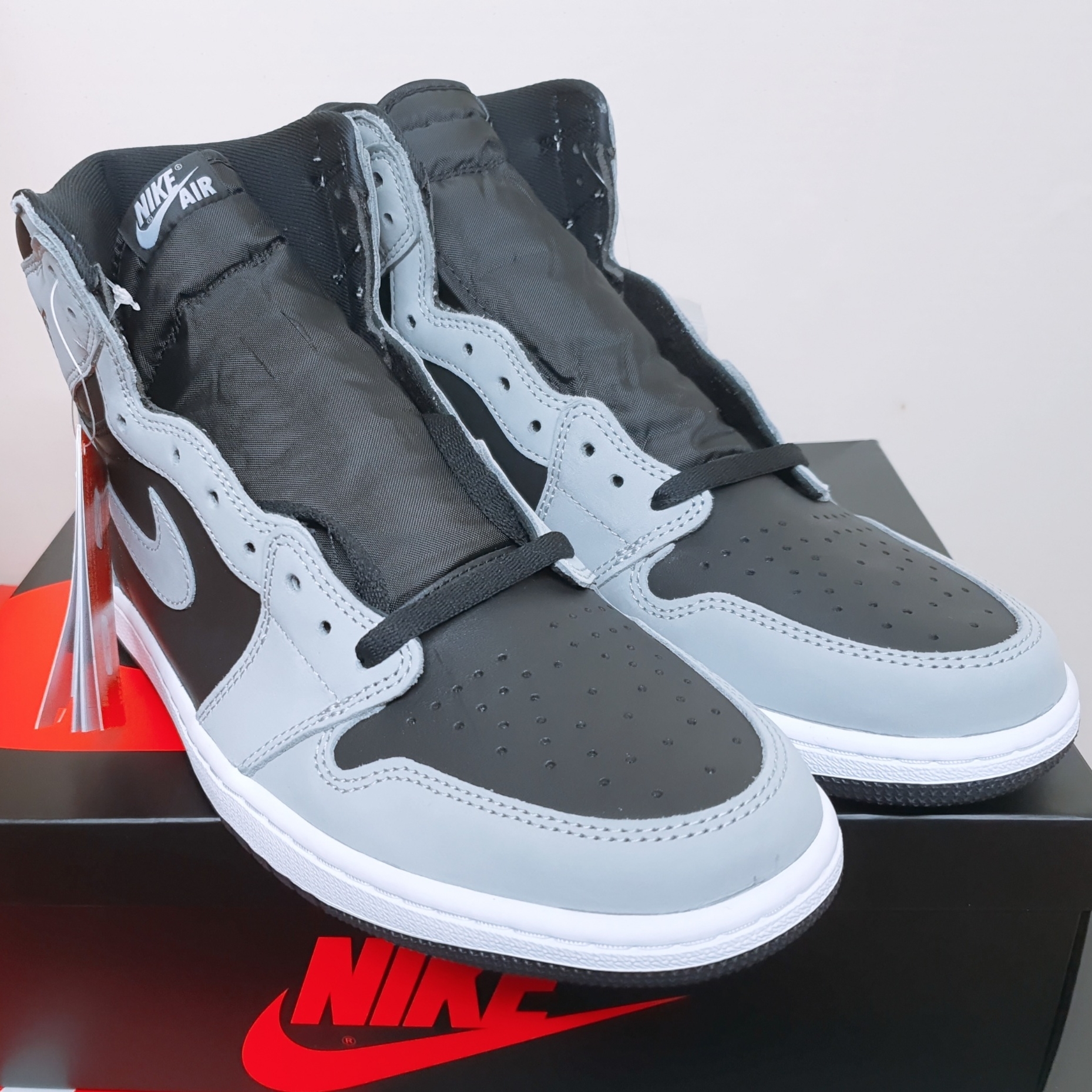 Jordan 1 Retro High OG Shadow 2.0 착용 스타일