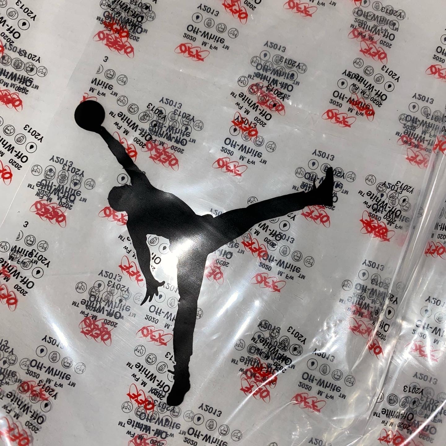Jordan 5 x Off-White Retro SP Sail Fire Red 착용 스타일 - 4