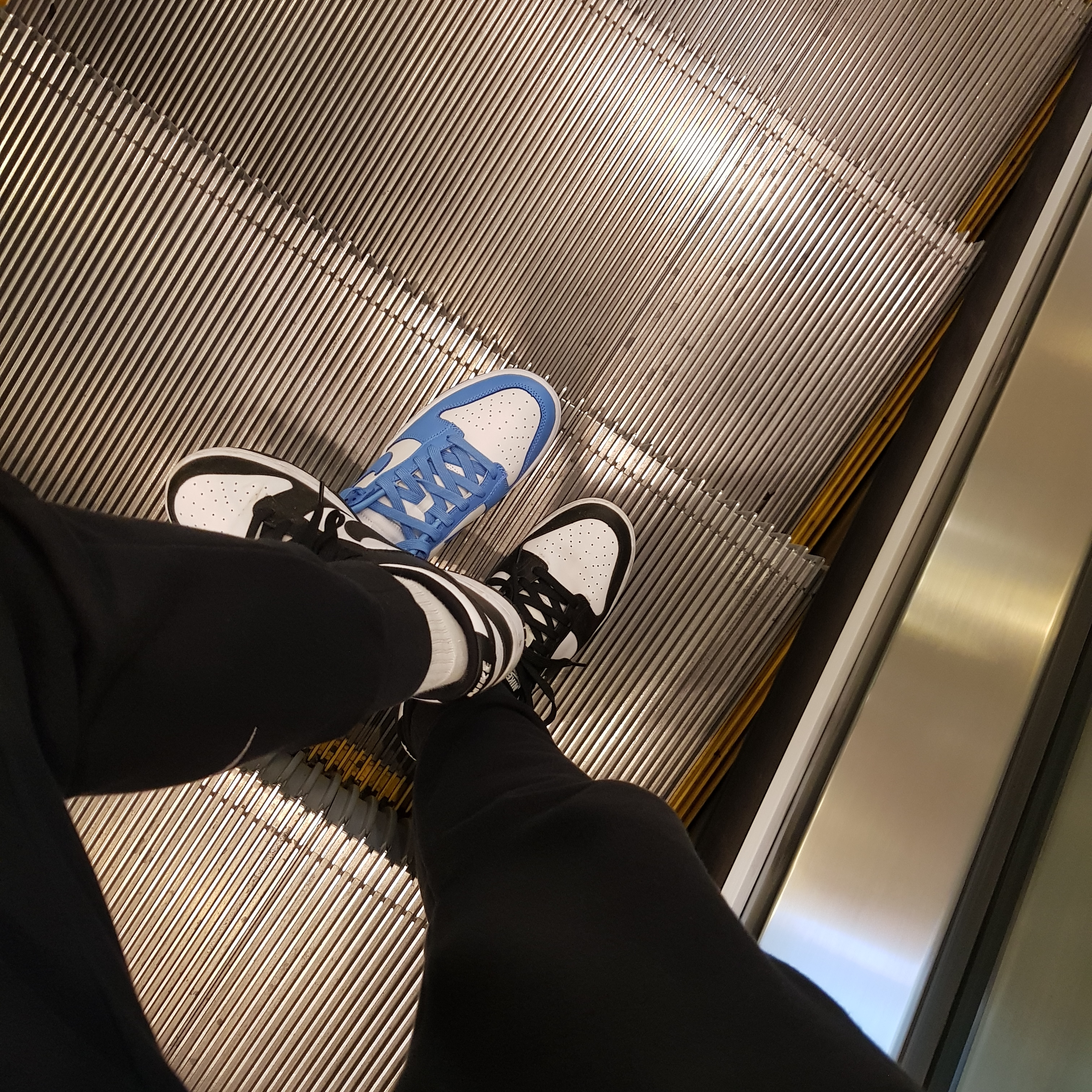 Nike Dunk Low Retro Black, Nike Dunk Low Retro University Blue 착용 스타일
