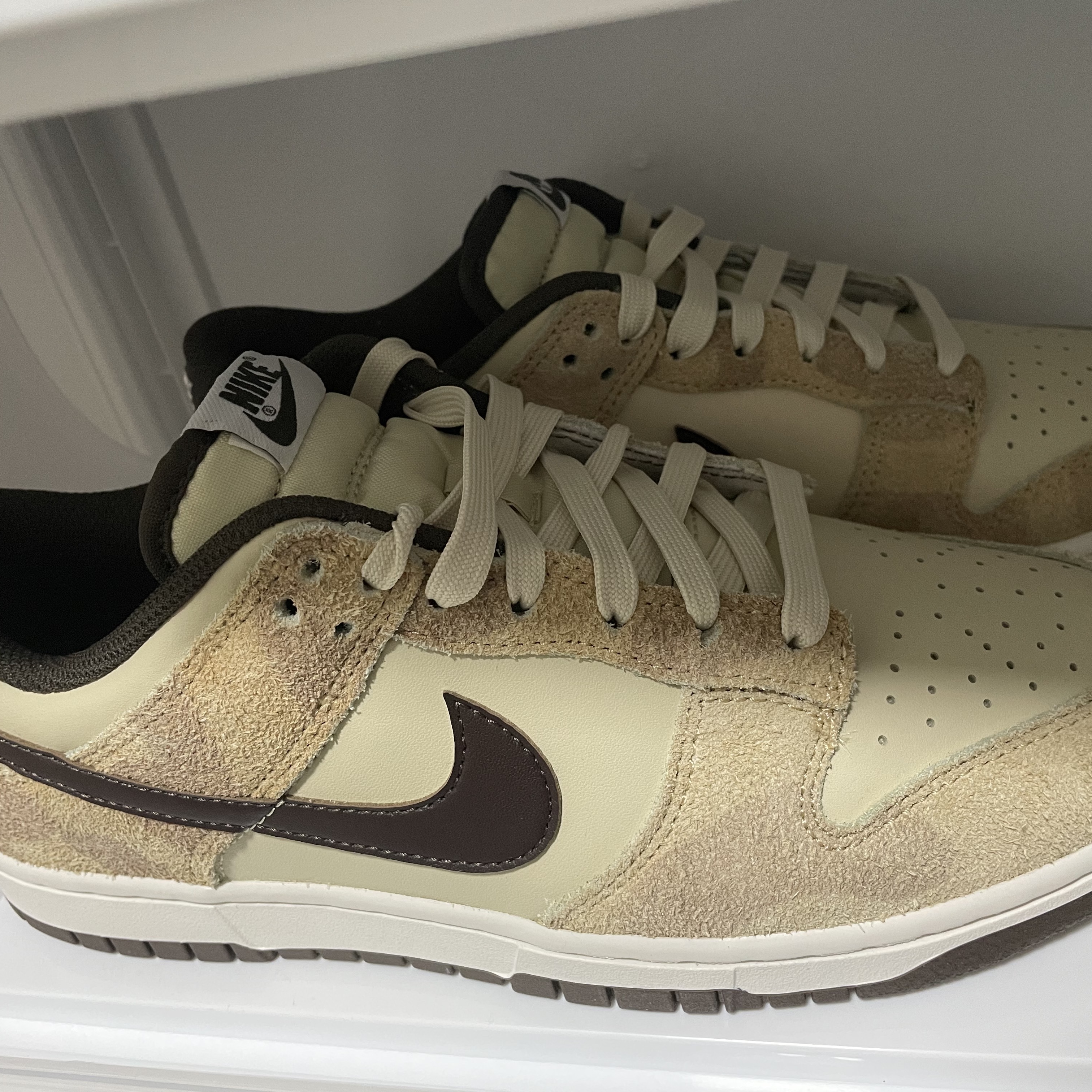 Nike Dunk Low Retro PRM Cheetah, Nike Dunk Low Retro Black 착용 스타일 - 1