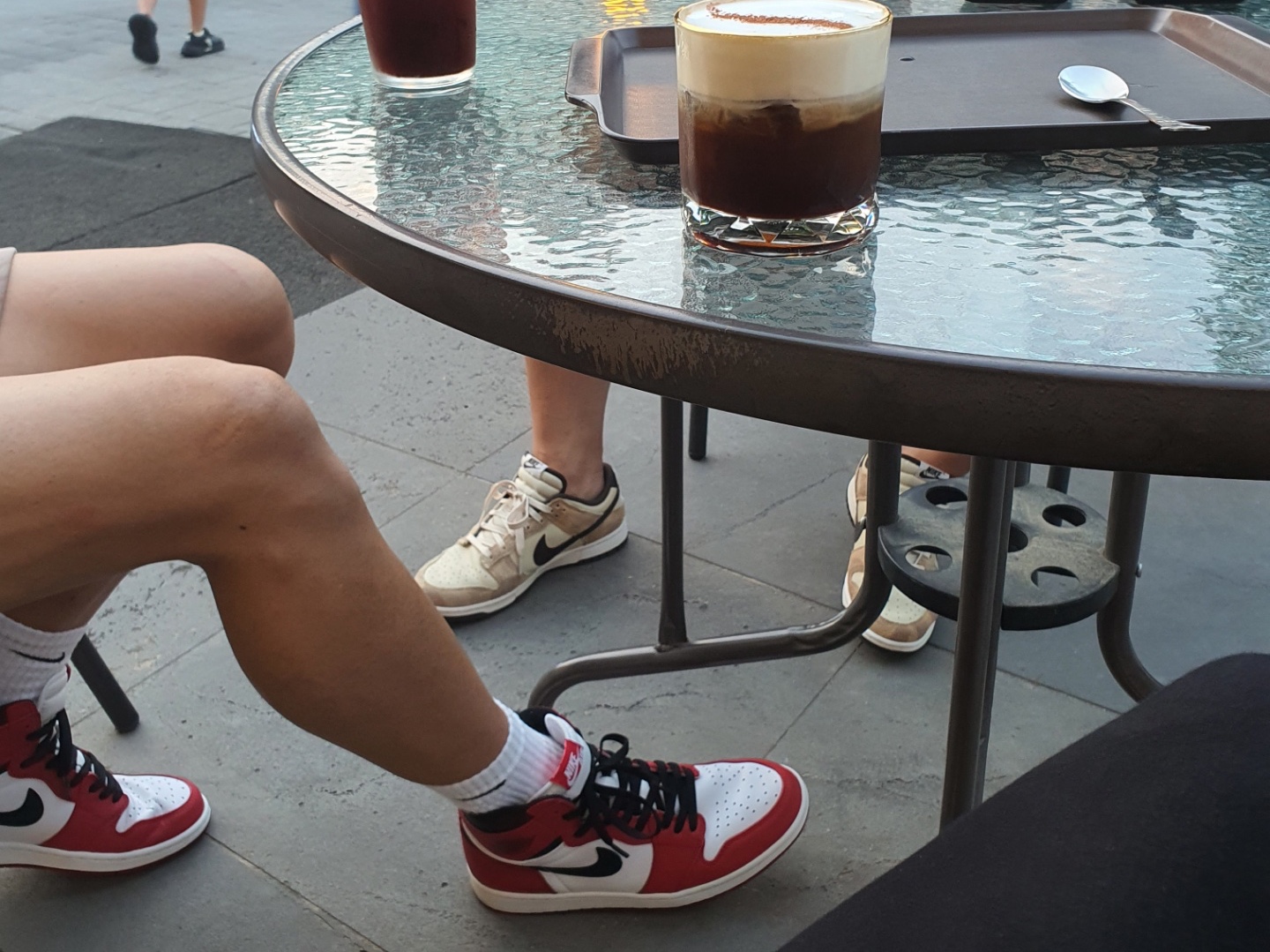 Jordan 1 Retro High OG Chicago 2015 착용 스타일 - 2