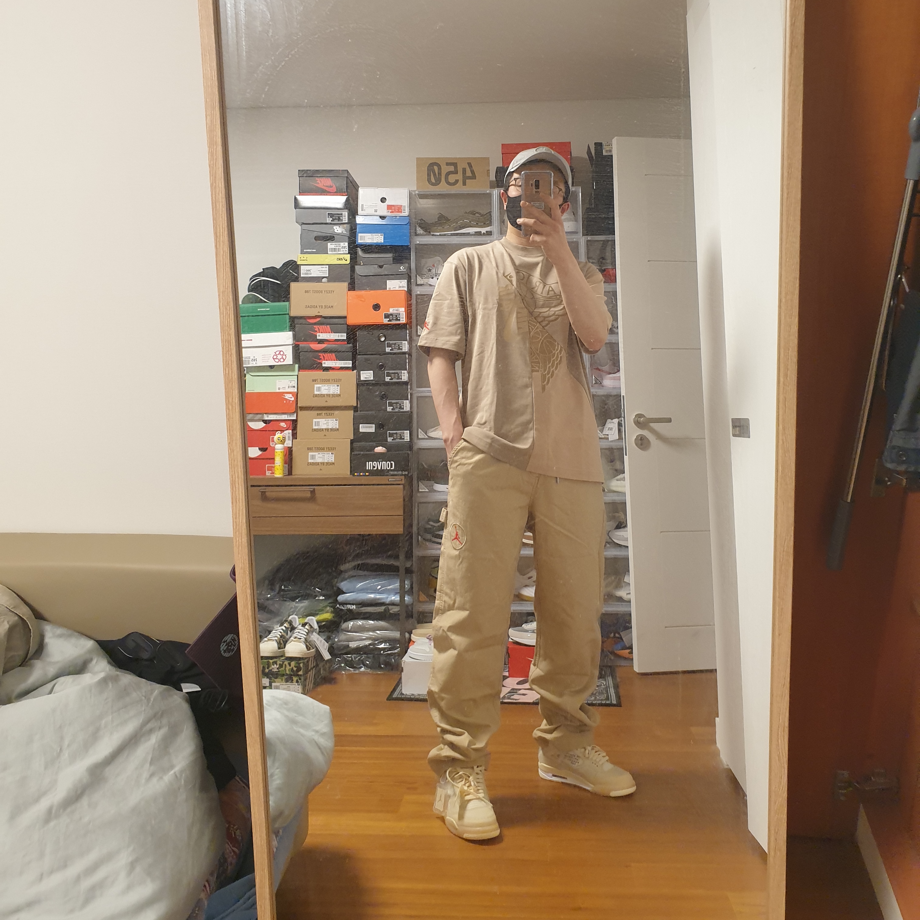 Jordan x Travis Scott S/S Top - Asia, Jordan x Travis Scott Canvas Pants - US/EU 착용 스타일 - 1