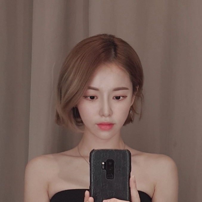 KREAM 프로필 이미지