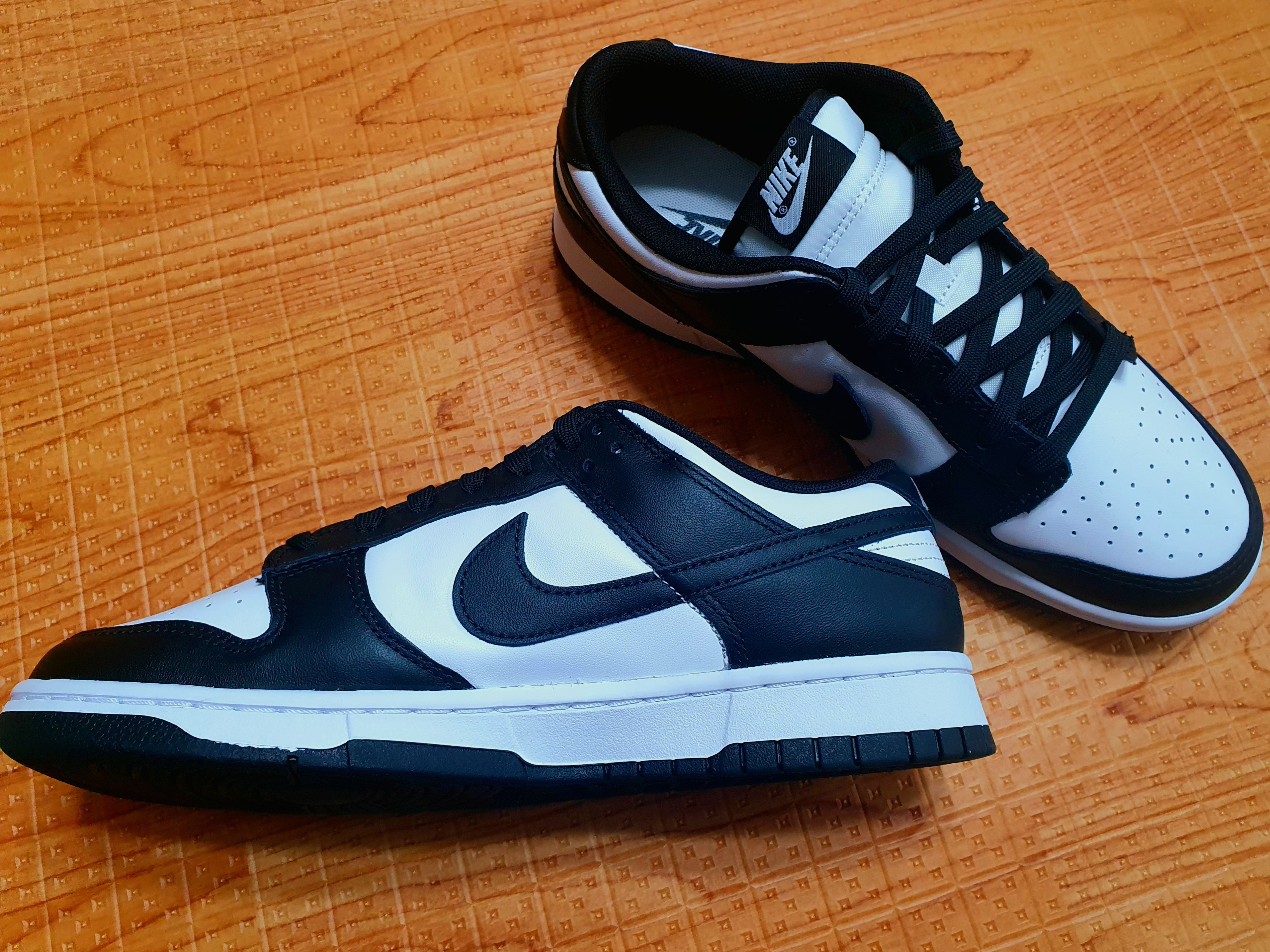 Nike Dunk Low Retro Black 착용 스타일 - 2