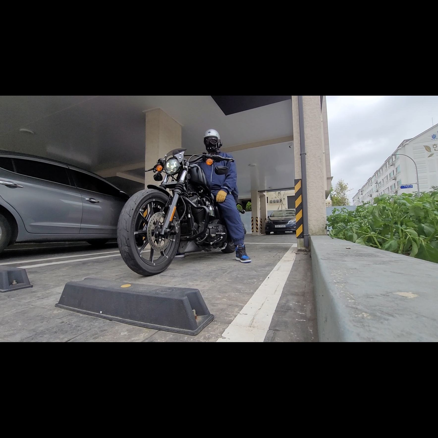 Jordan 1 Retro Royal 2017, Nike x Kim Jones Track Pants Navy - Asia 착용 스타일