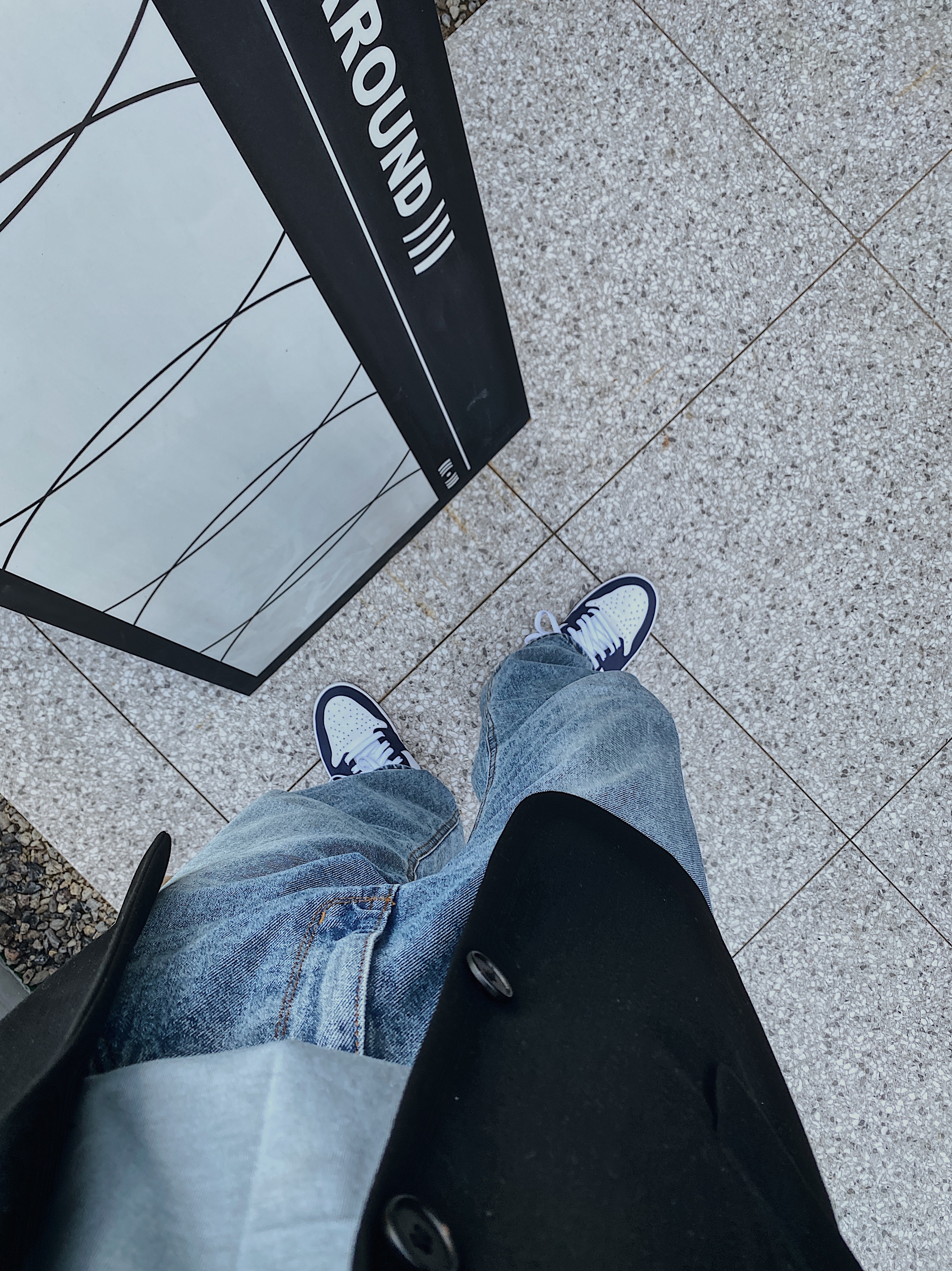 Jordan 1 Retro High OG CO.JP Midnight Navy 착용 스타일 - 3