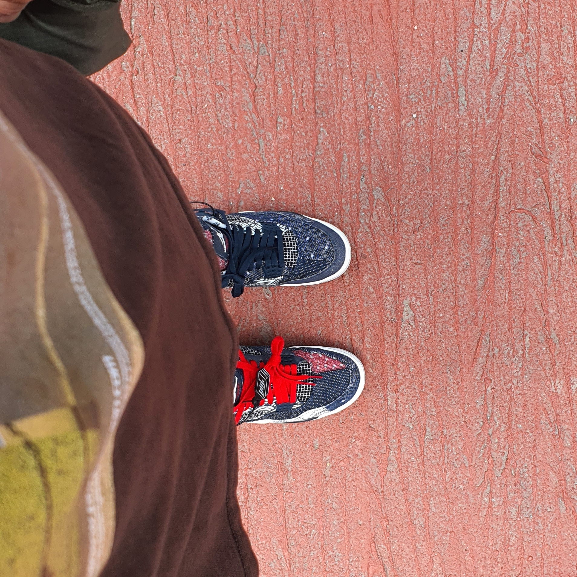 Jordan 4 Retro SE Deep Ocean 착용 스타일