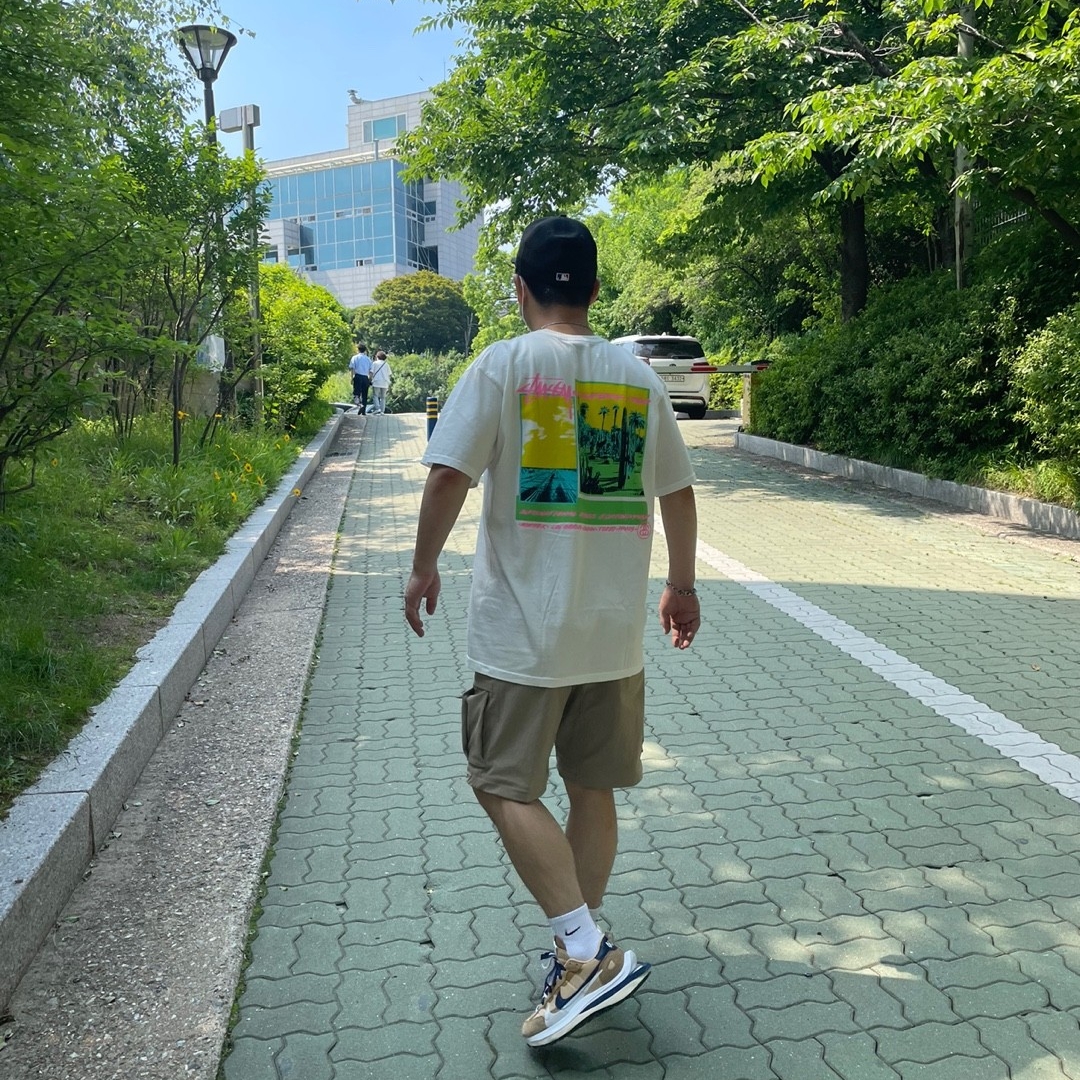 Nike x Sacai VaporWaffle Sesame and Blue Void 착용 스타일 - 2