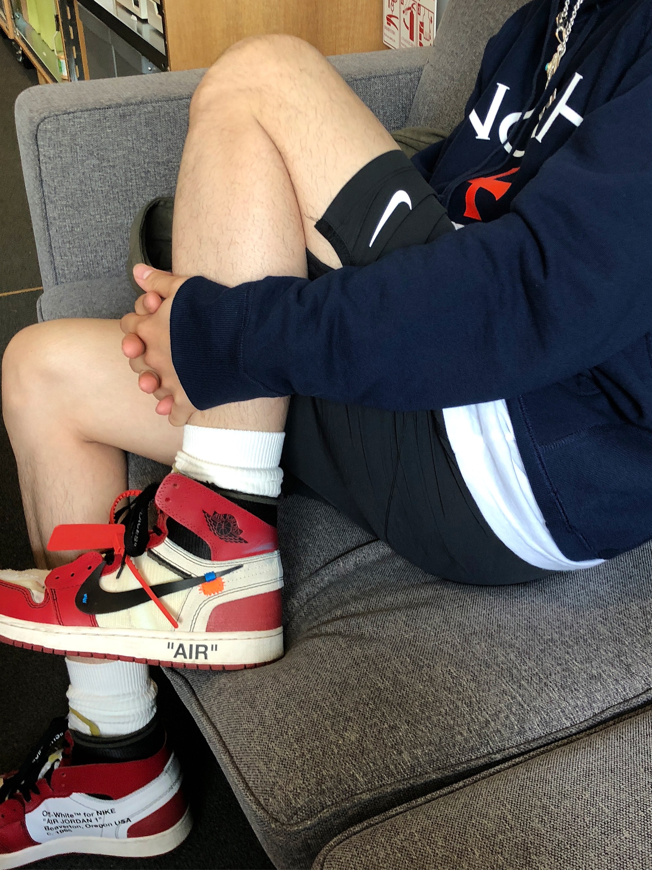 Jordan 1 x Off-White Retro High Chicago The Ten 착용 스타일