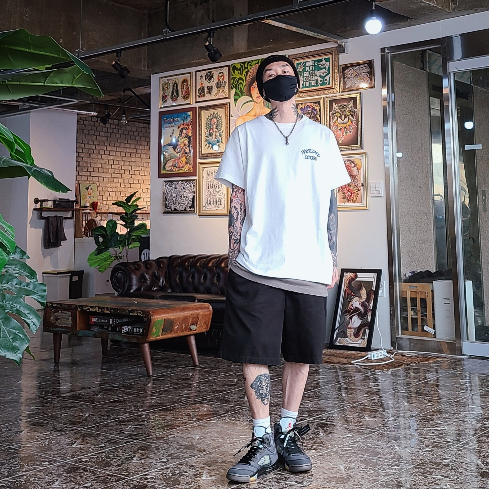 Supreme Loose Gauge Beanie Black, Jordan 5 x Off-White Retro SP Black Muslin 착용 스타일 - 2
