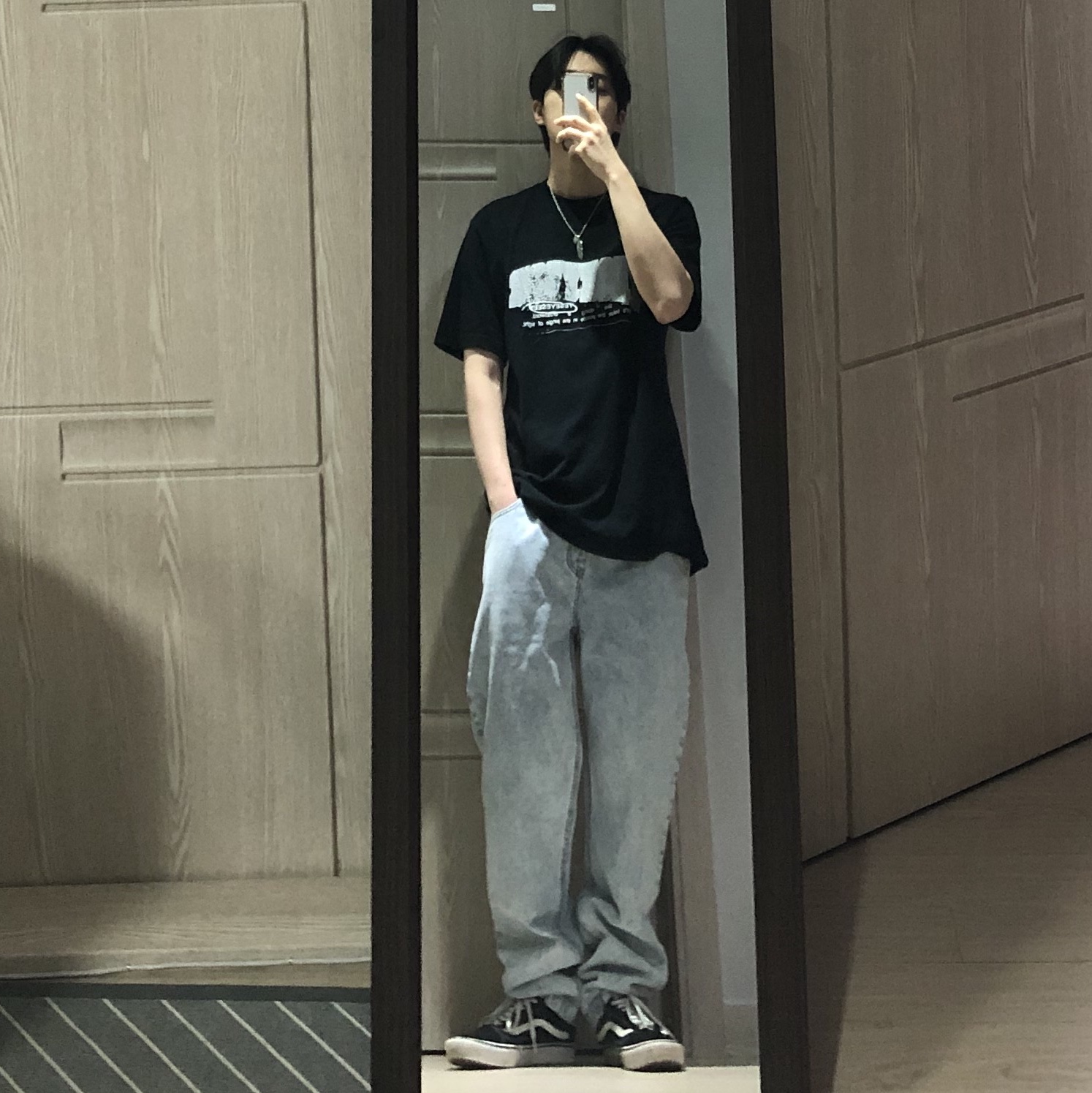 Vans Old Skool 36 DX Anaheim Factory Black White 착용 스타일